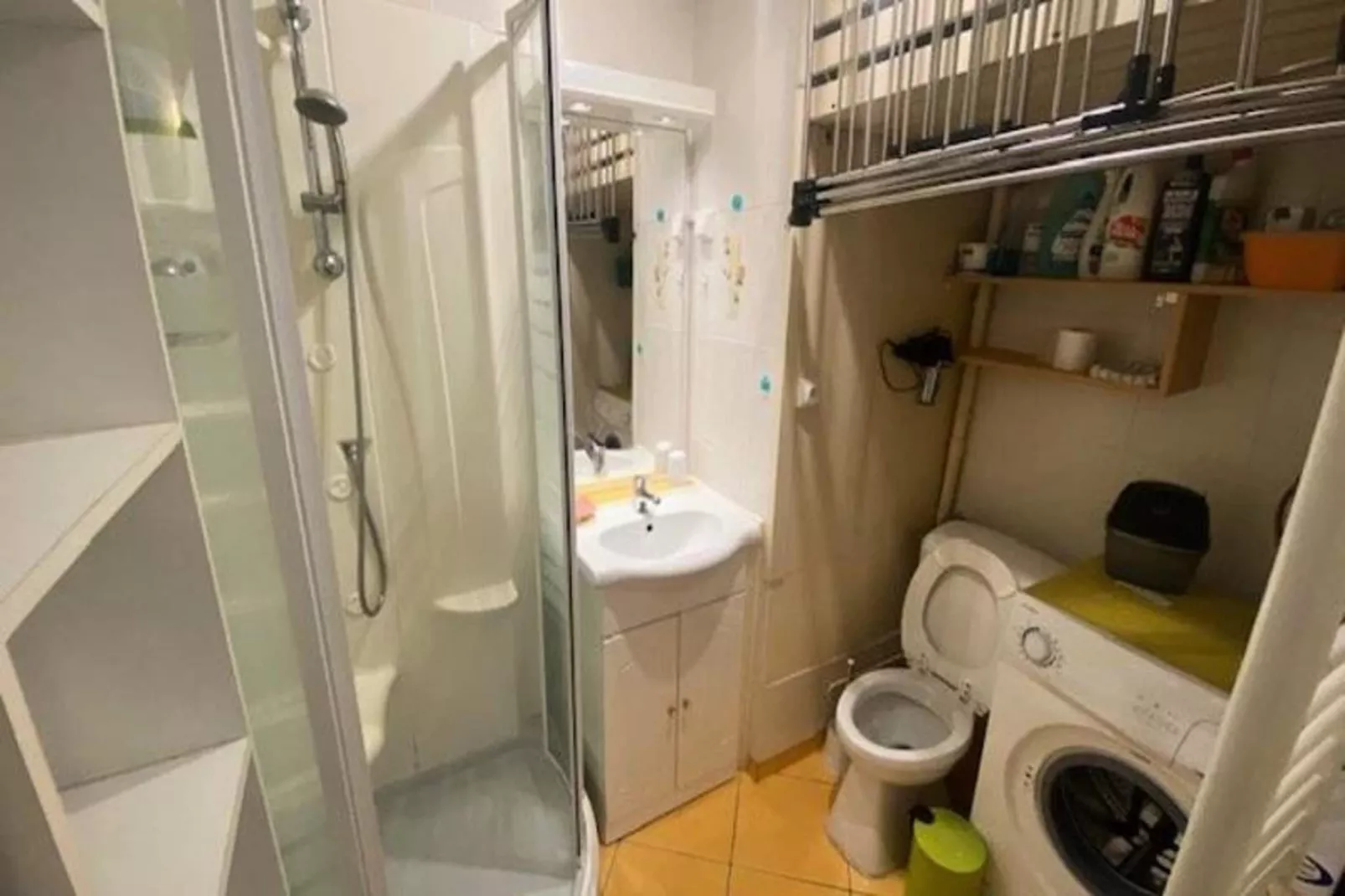 Résidence Neouvielle-Badkamer