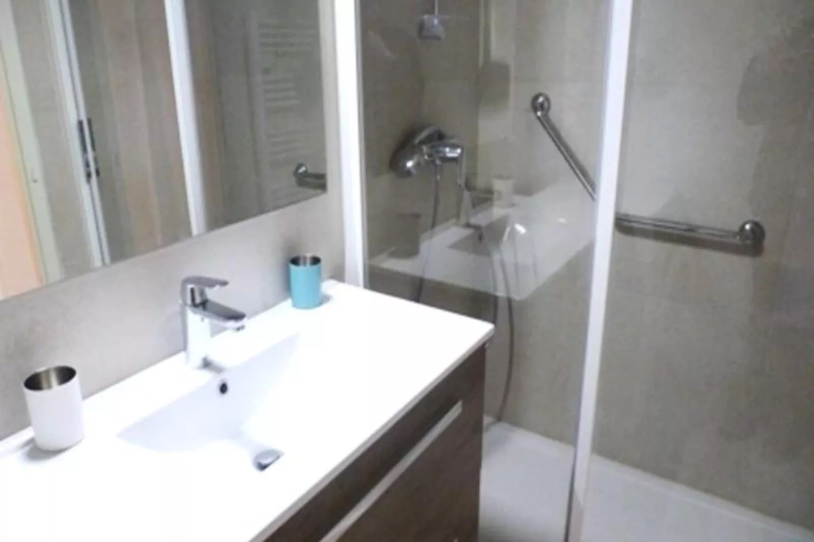 Résidence Le Saint Charles A-Badkamer