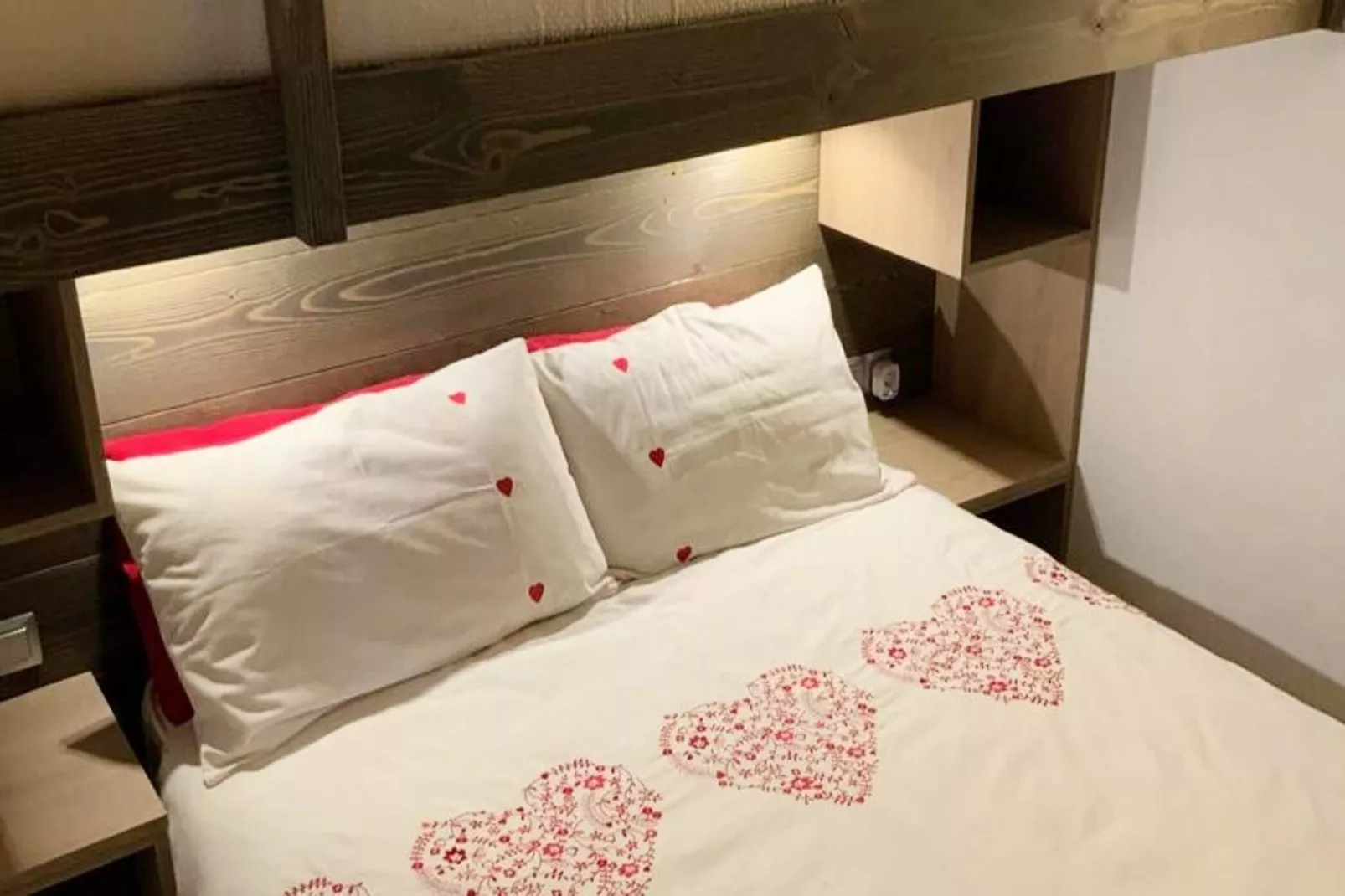 Résidence Valeriane-Uitzicht zomer