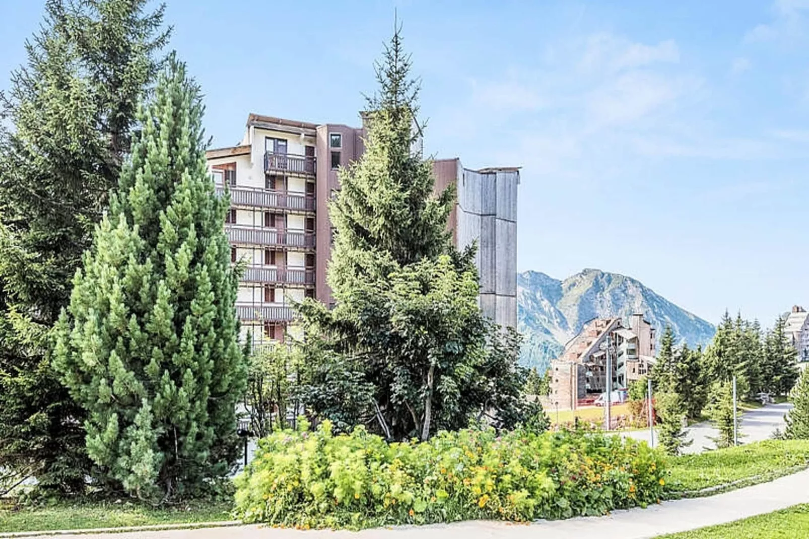 Résidence Les Fontaines Blanches - maeva Home-Buitenkant zomer