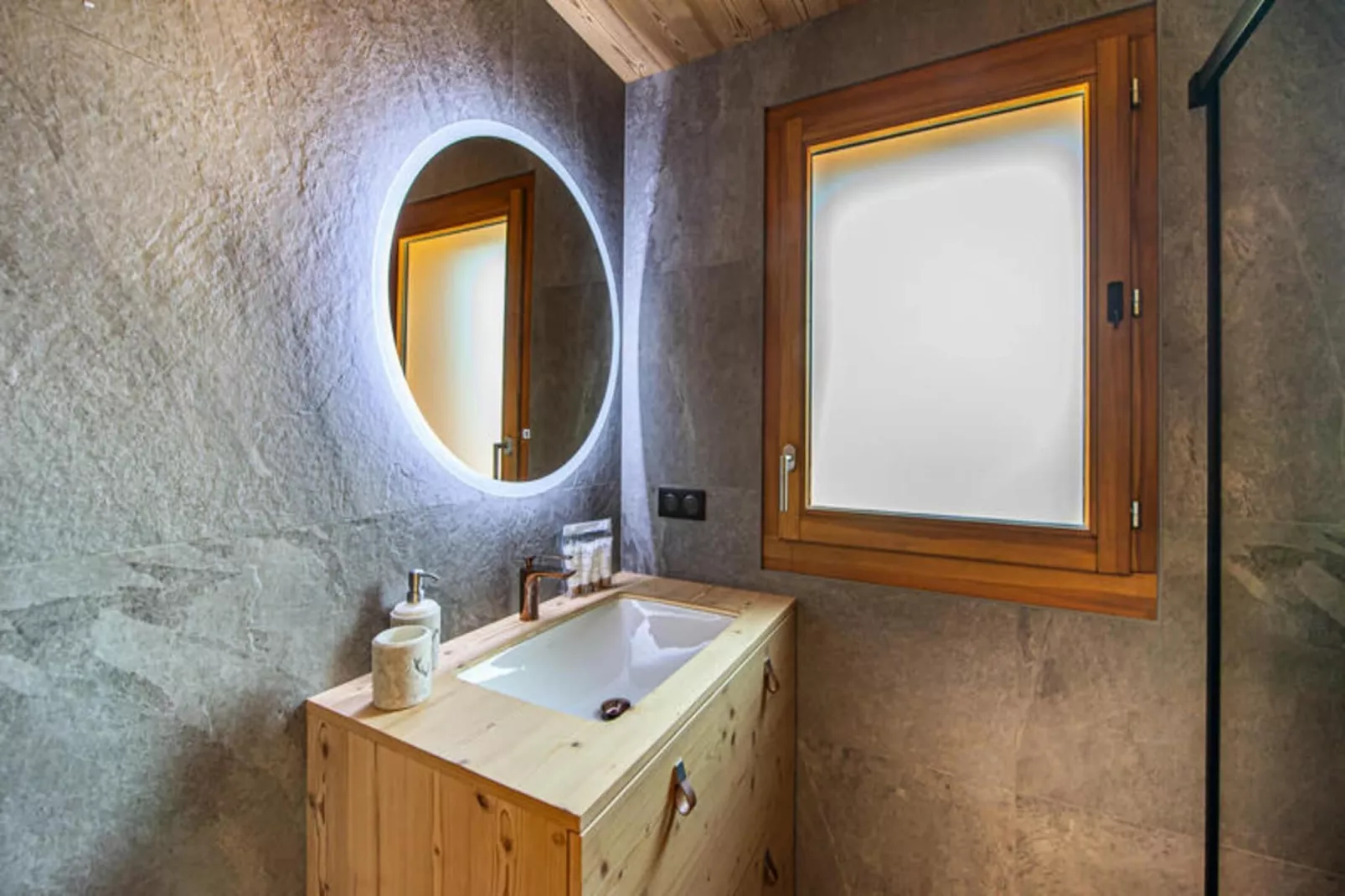 Résidence Silver Lodge - C-Badkamer