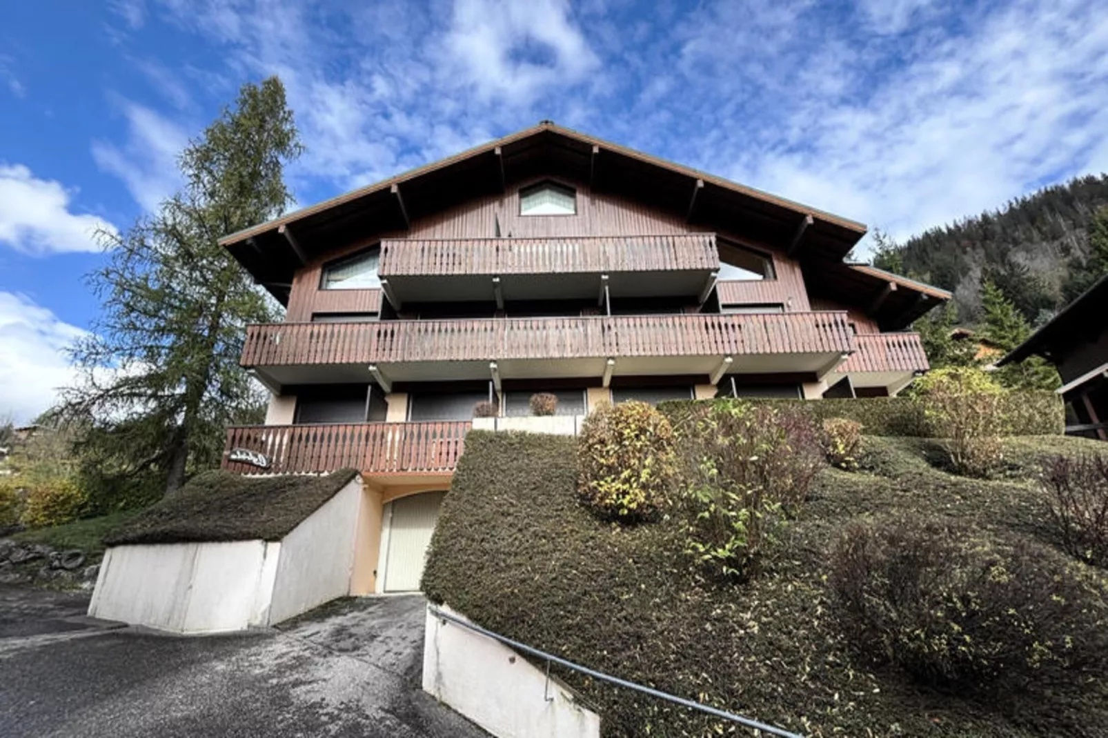 Appartements à La Clusaz-Buitenkant zomer