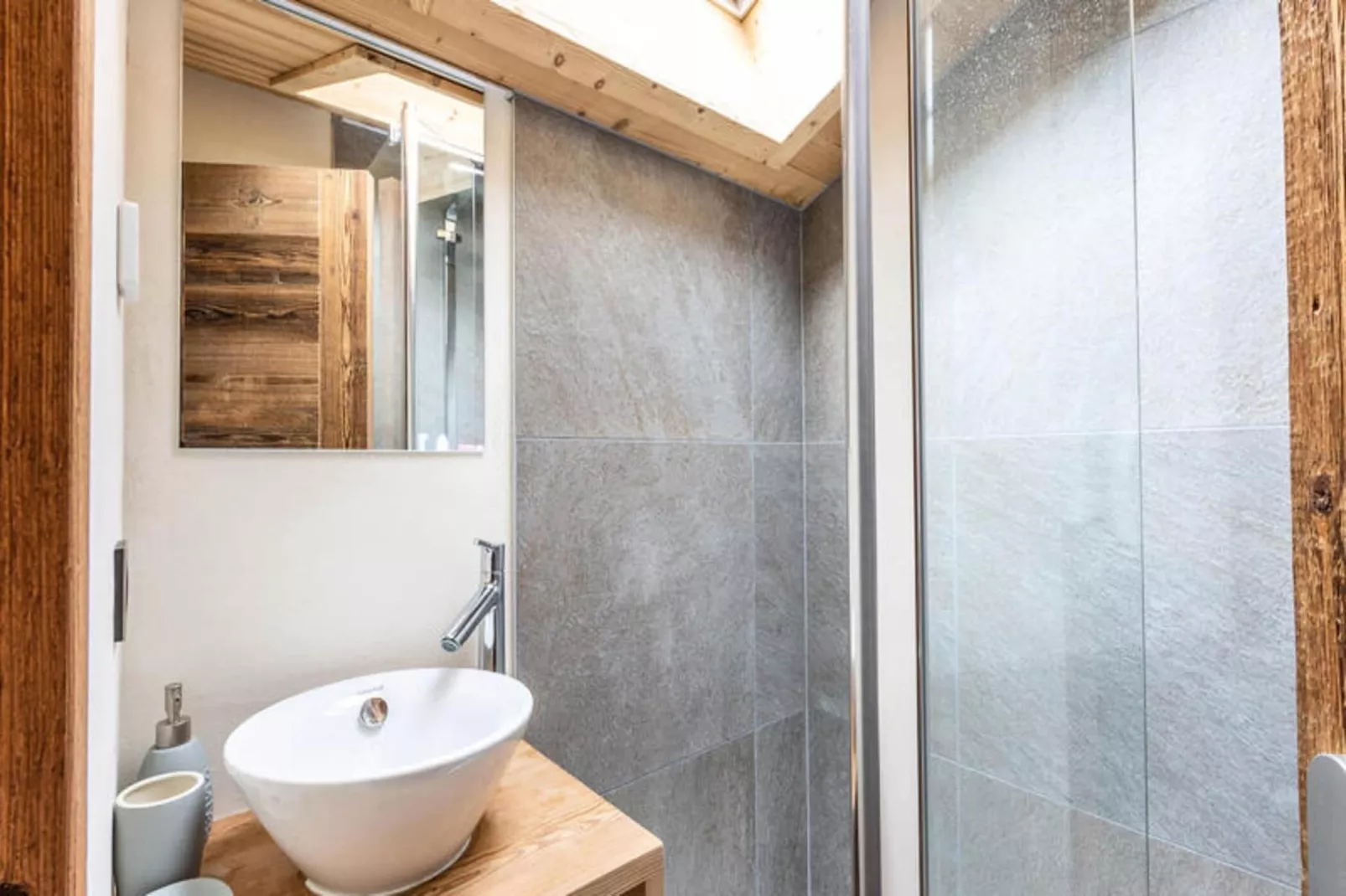 Résidence Le Mazot-Buitenkant zomer