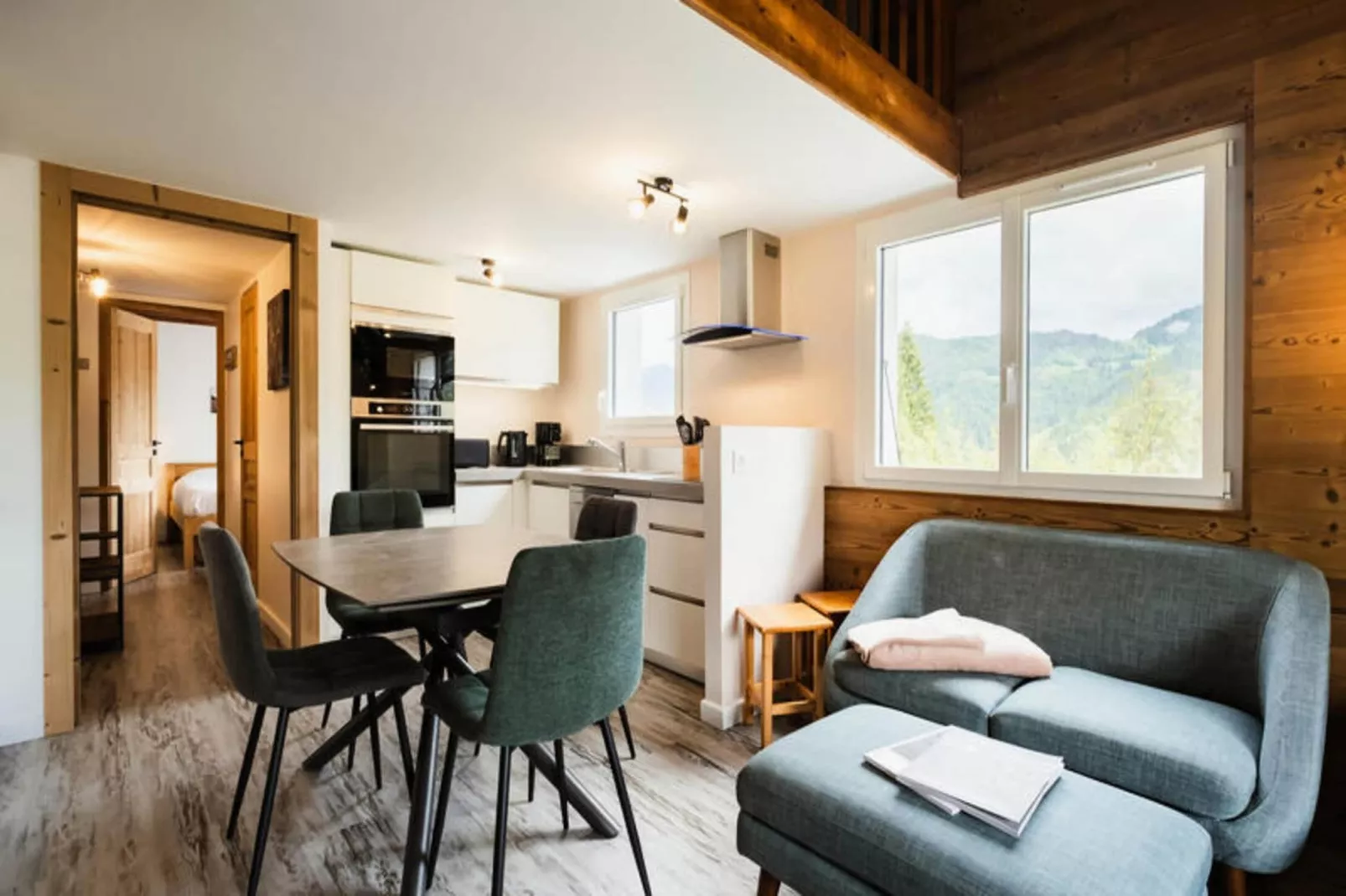 Résidence Autan-Buitenkant zomer