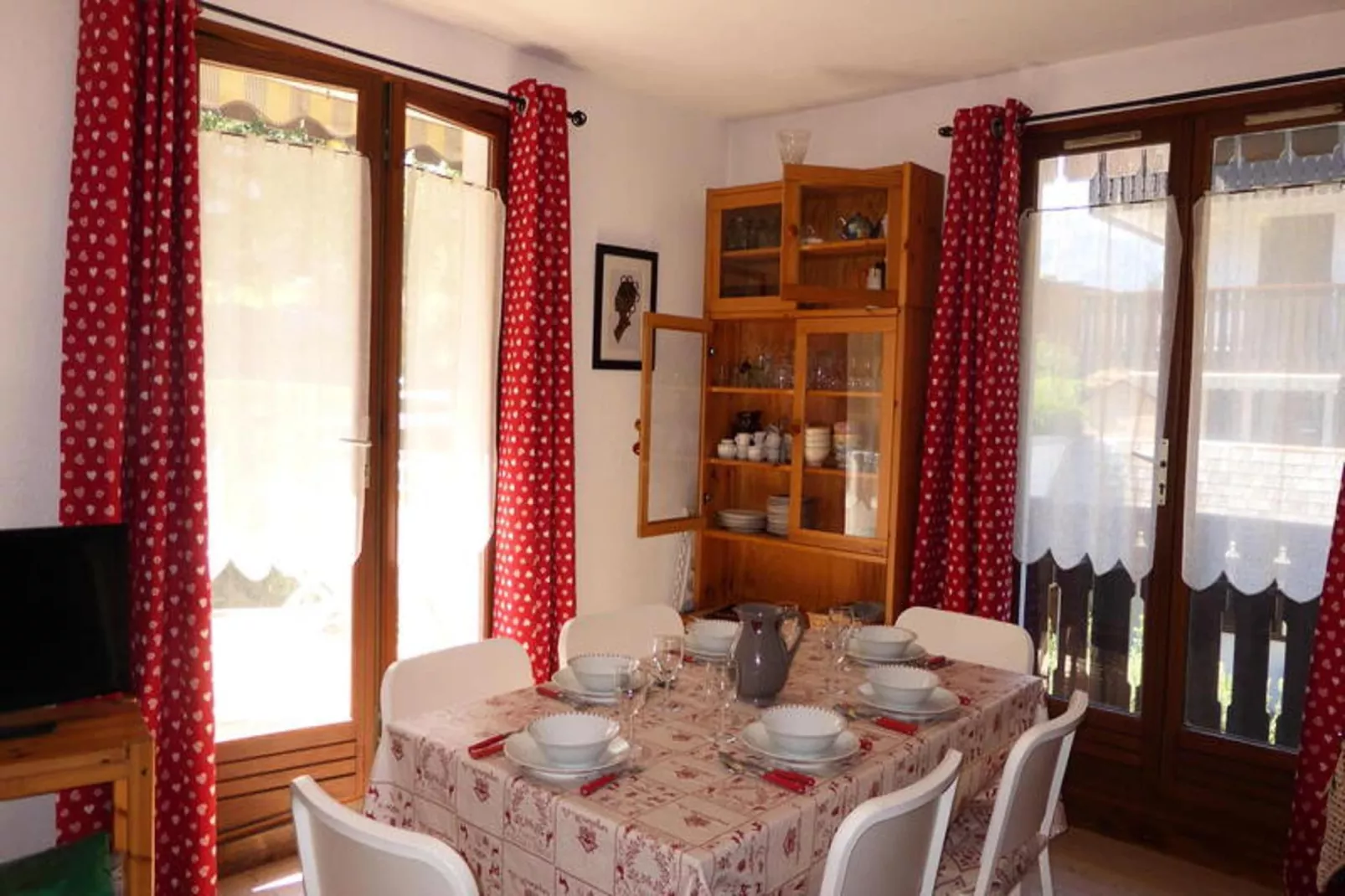 Résidence Aiguille Du Midi Bat A-Eetkamer