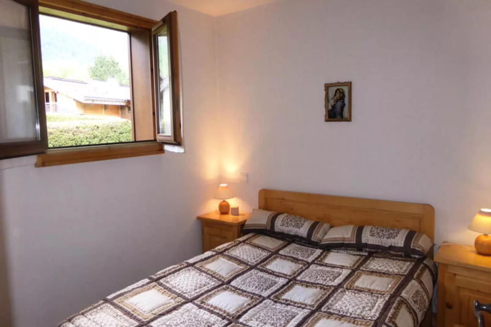 Résidence Les Aiguilles Rouges Bat B-Buitenkant zomer