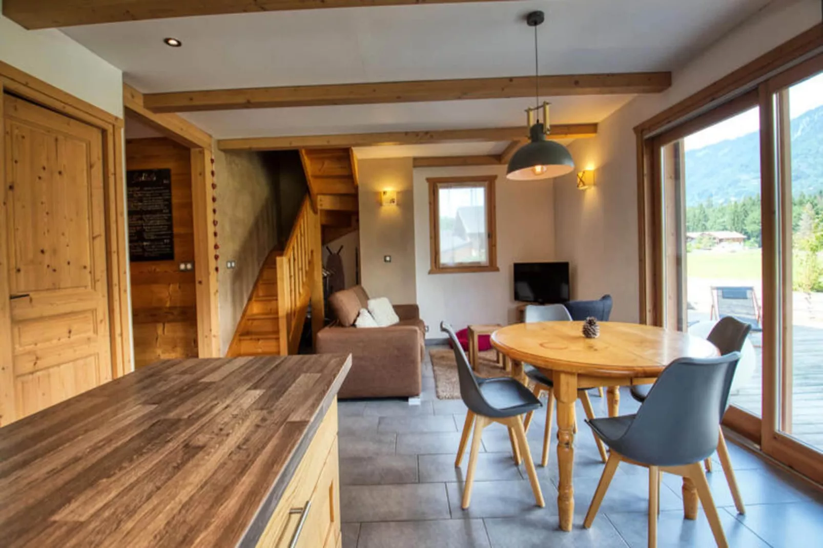 Chalet Le Gaillu - Buitenkant zomer