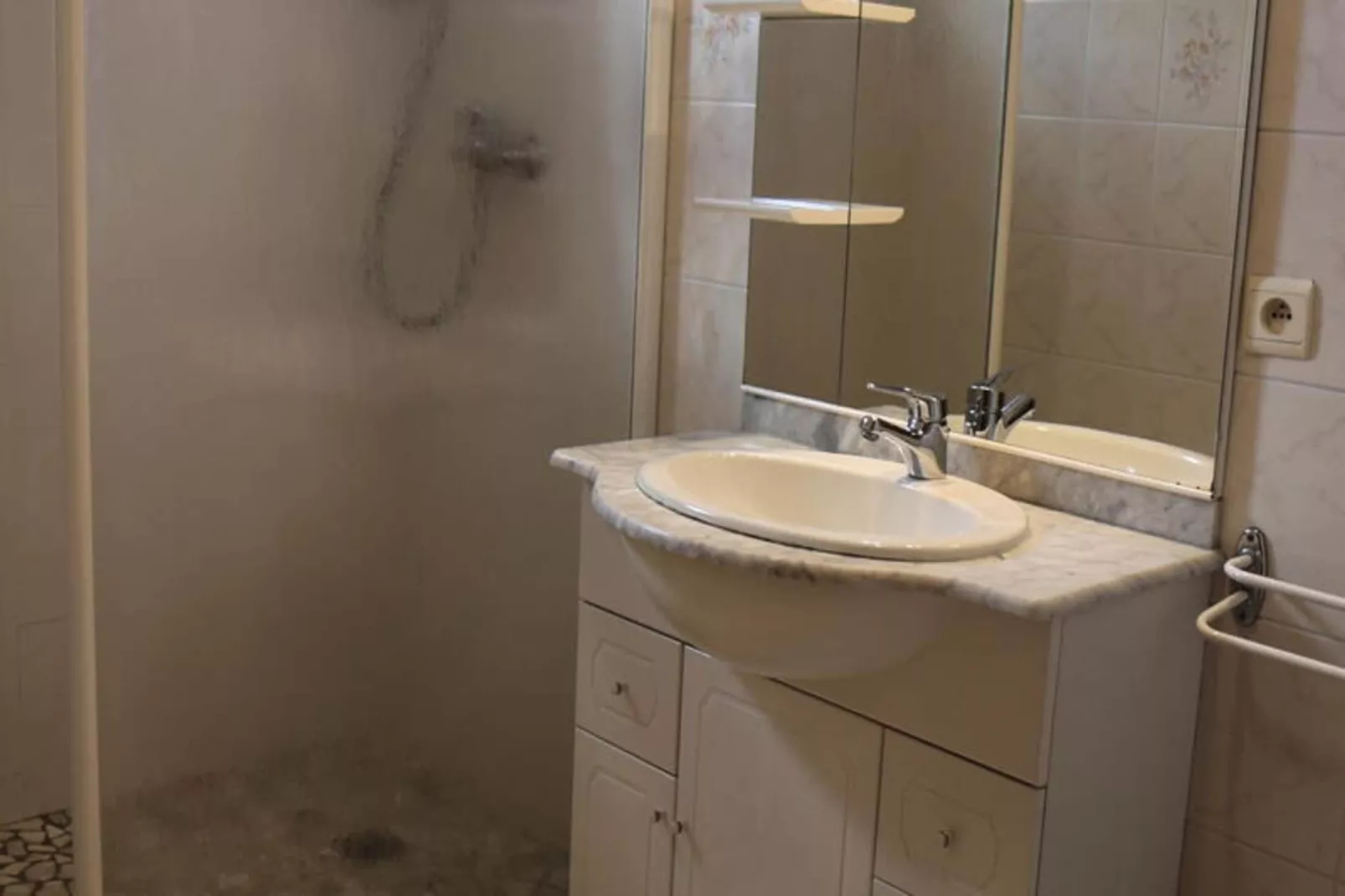 Appartement 3 pièces 5 pers Vue Vallée-Badkamer