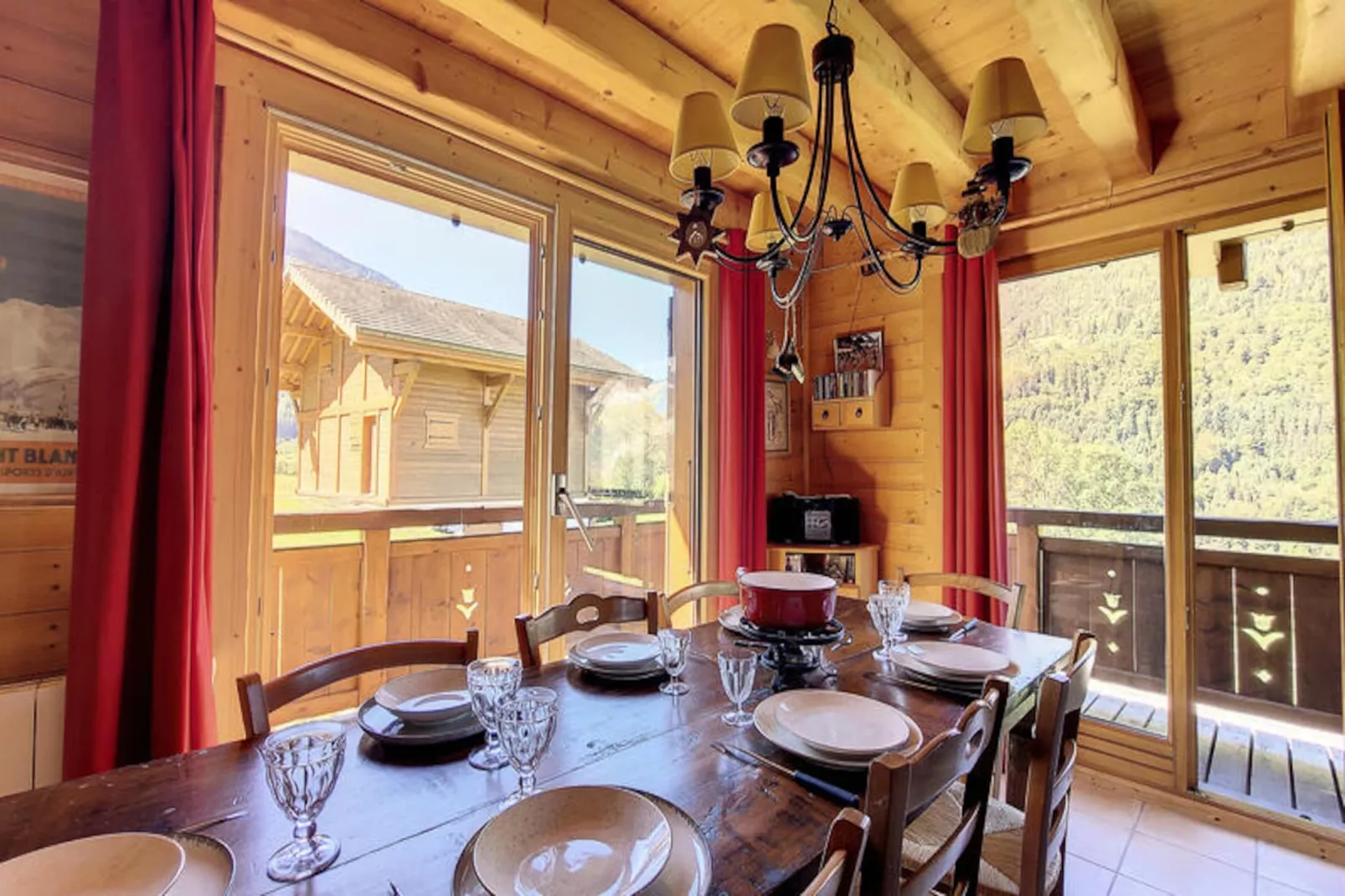 Chalets à Le Biot-Image-tags.