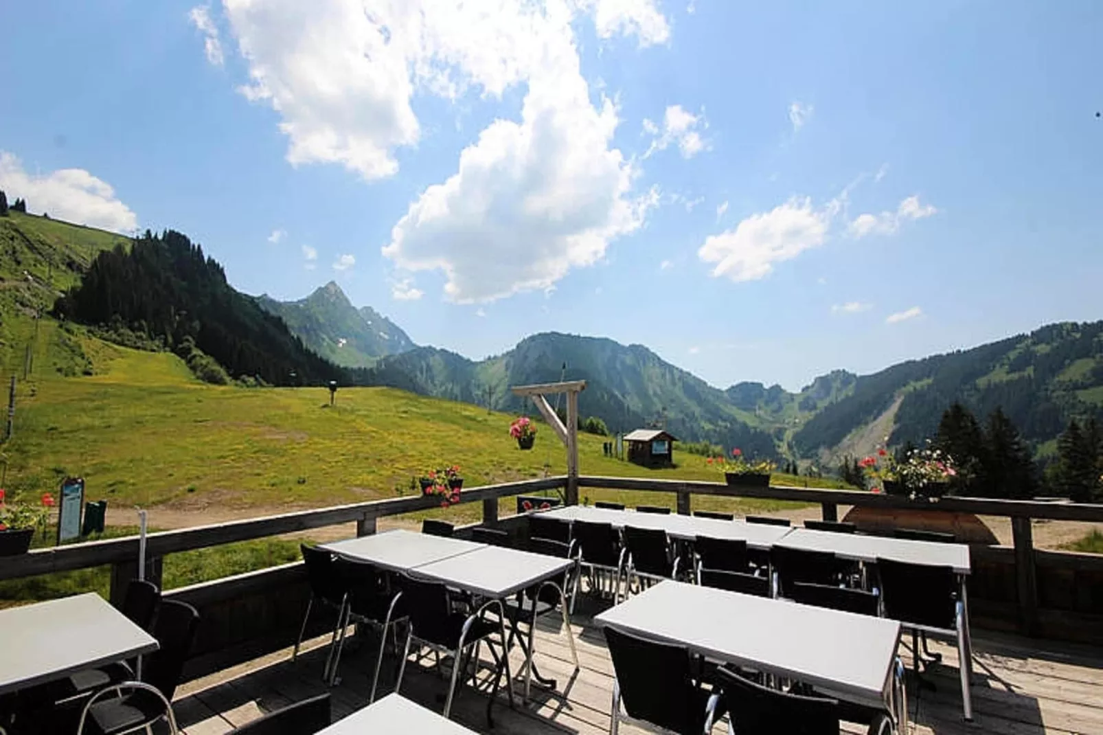 Studio à Saint Jean d'Aulps-Terrasbalkon