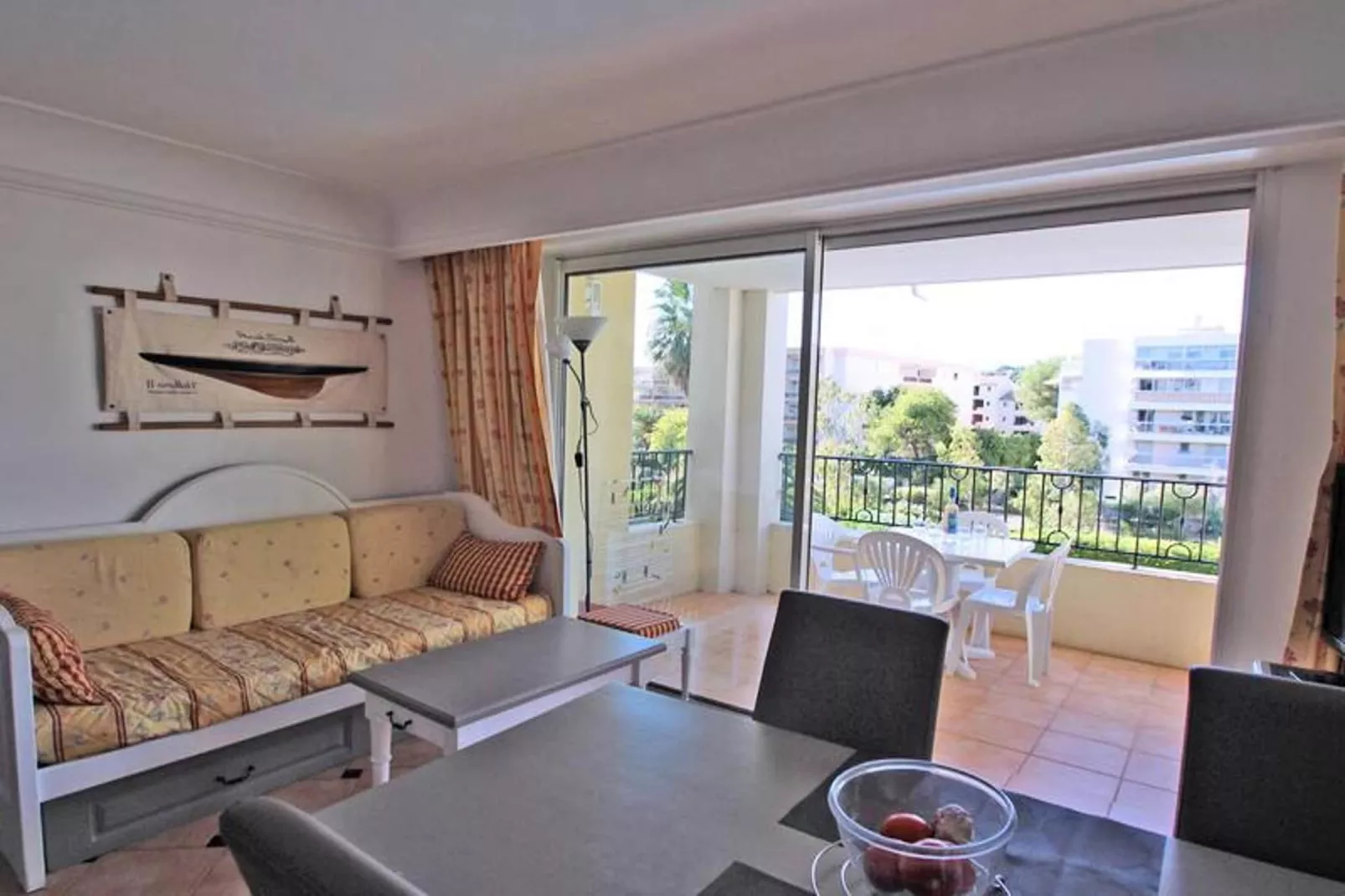 Résidence Port Marine-Woonkamer