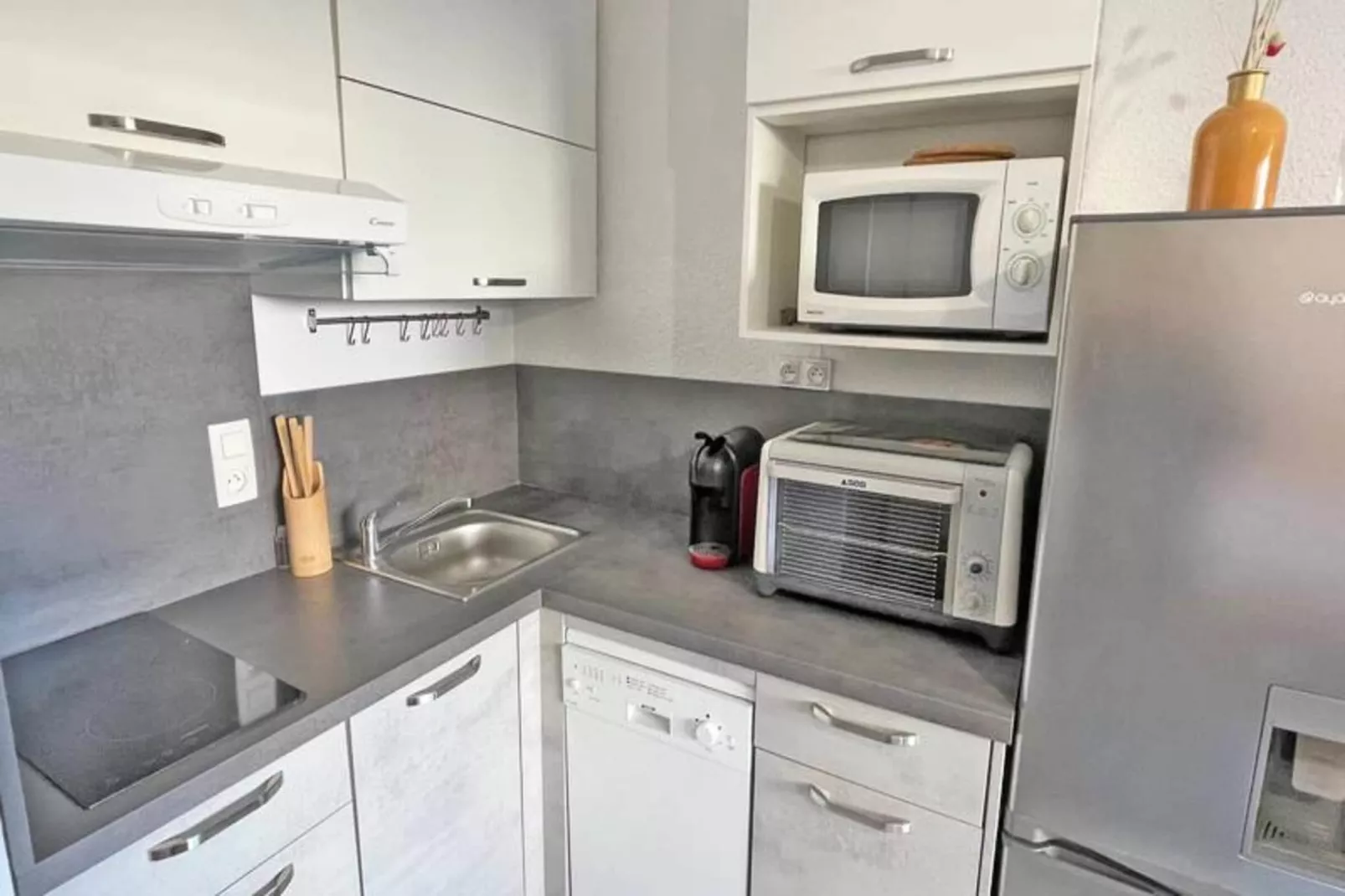 Résidence Santa Cruz-Keuken