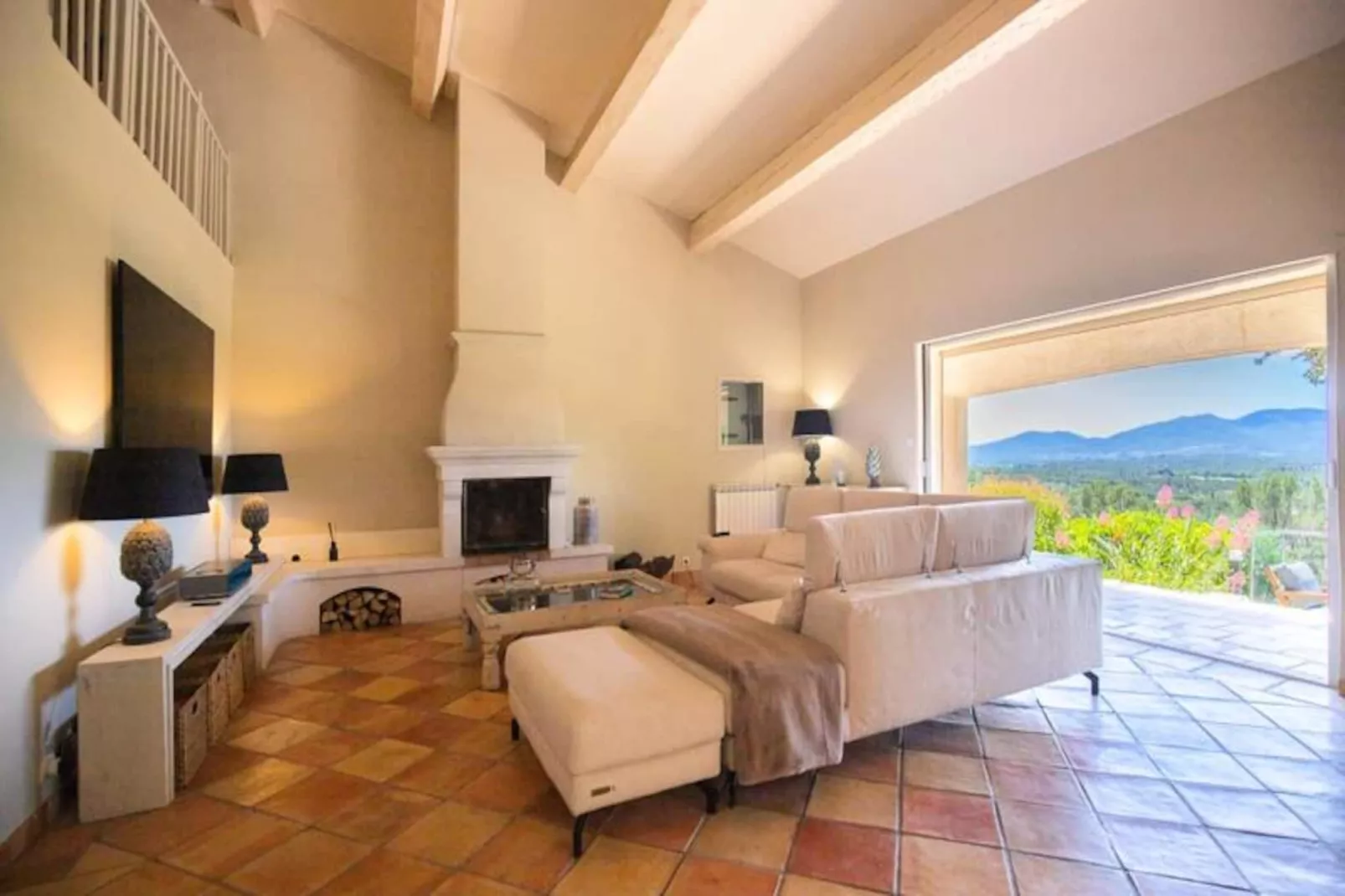 Villa 10 Pers Piscine Priv&eacute;e Pr&egrave;s De Saint-tropez-Image-tags.