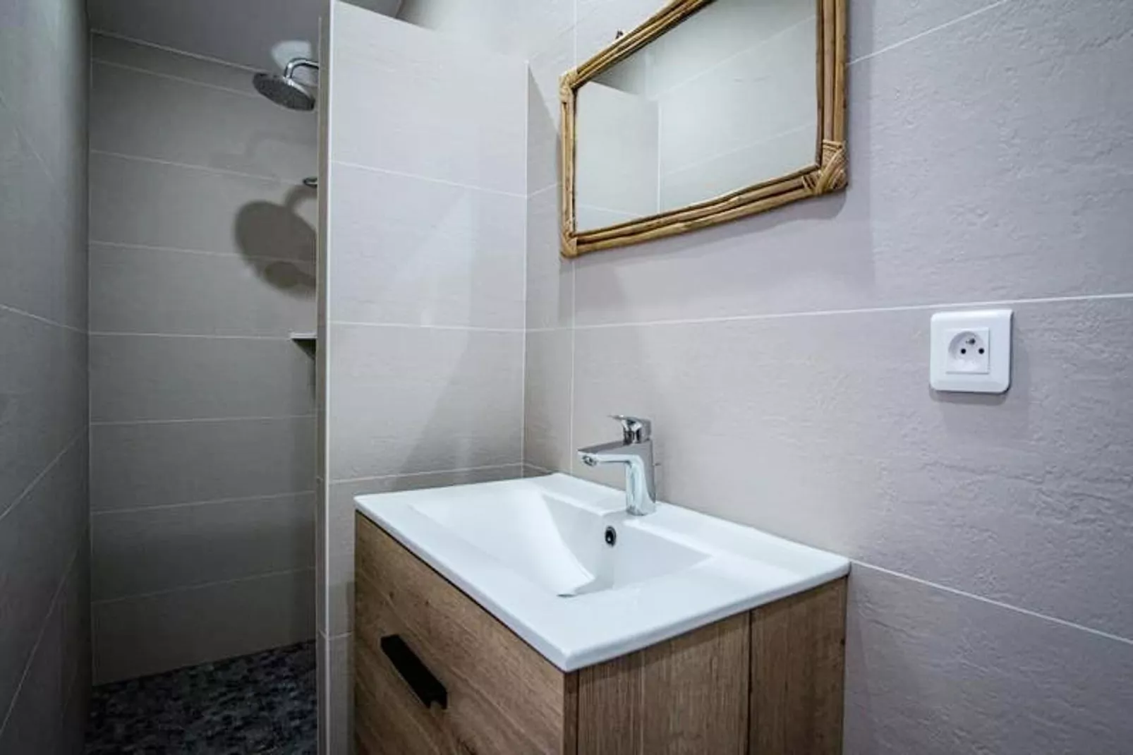 Le Cabanon De Christine-Badkamer