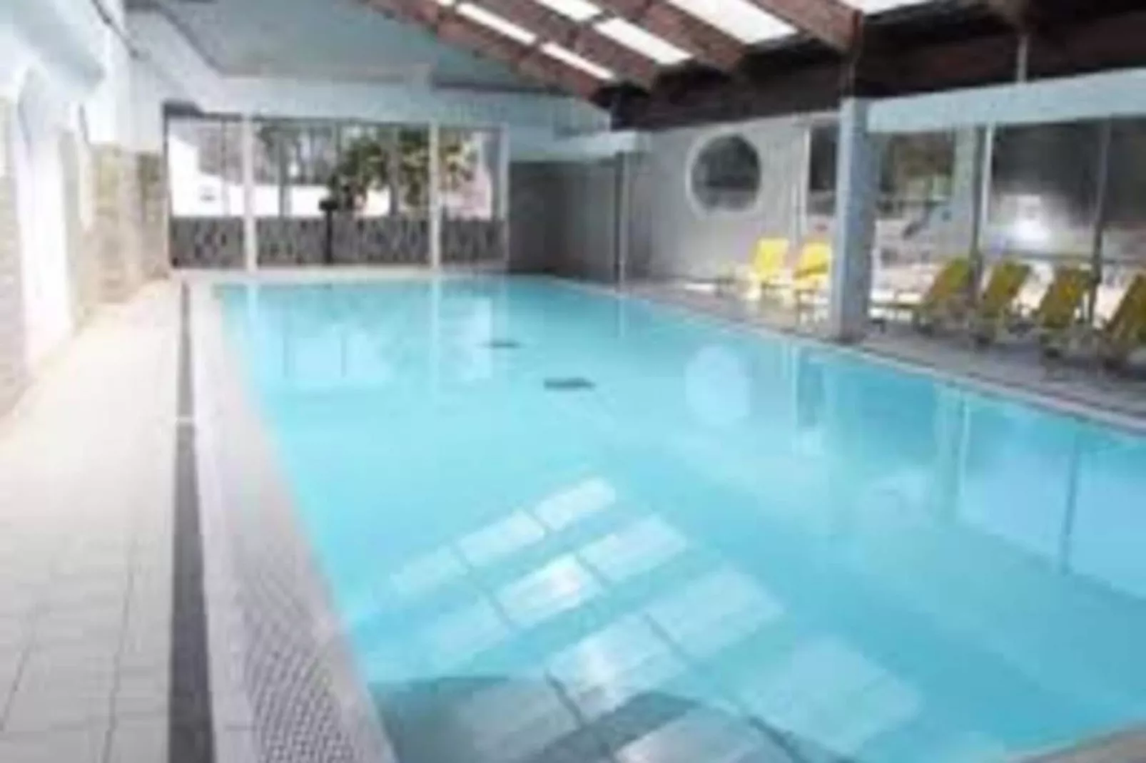 Mobil-home 6 pers. avec accès piscine et complexe aquatique-Buitenkant zomer
