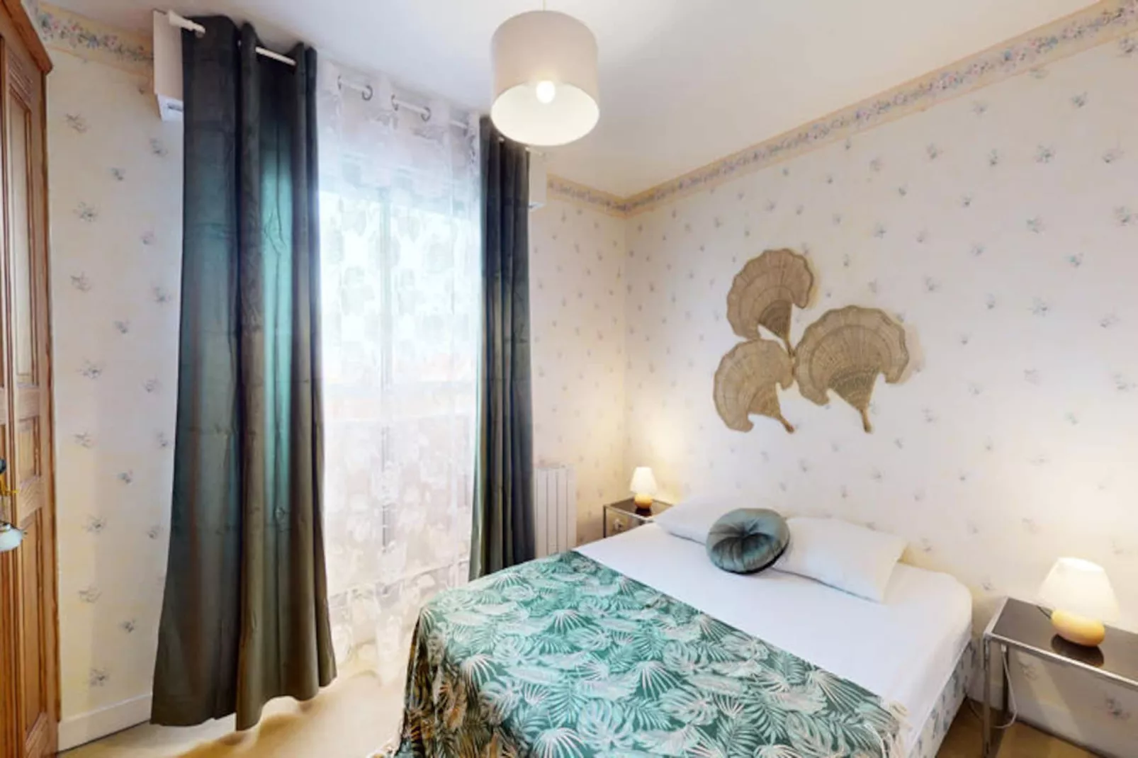 Appartements à Saint-Gilles-Croix-de-Vie-Image-tags.