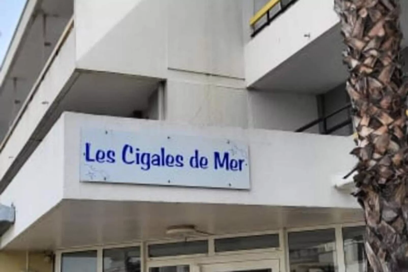 Résidence La Cigale De Mer &agrave; 100 M De La Plage Et Du Centre Ville Du Grau Du Roi-Buitenkant zomer