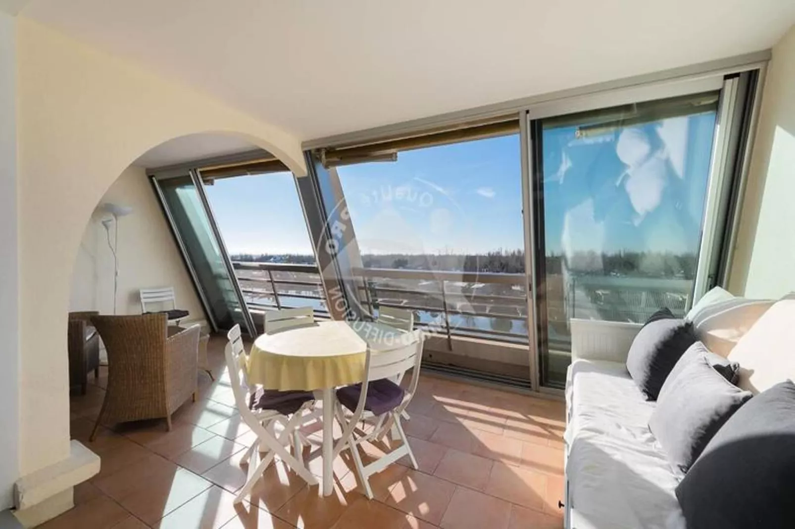 Résidence " La Lagune"-Woonkamer