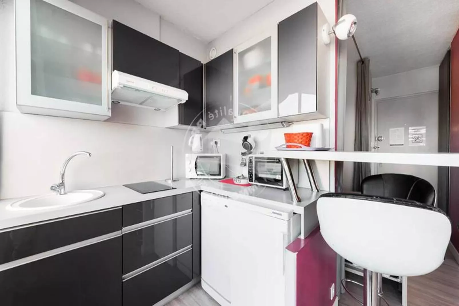 Résidence "le St Louis"-Keuken