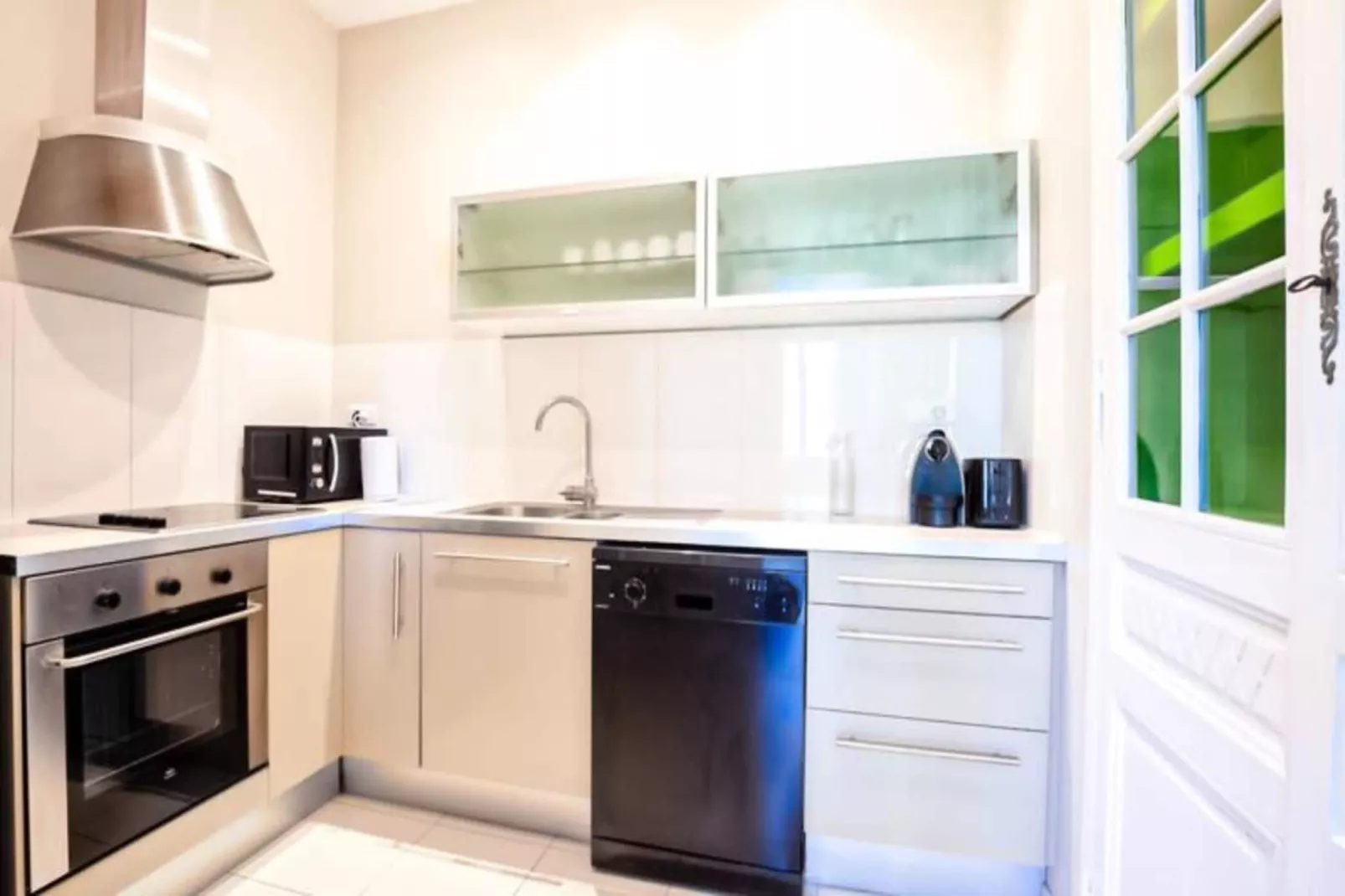 Appartement T3 De Prestige Proche Du Jardin Public De Bordeaux-Keuken