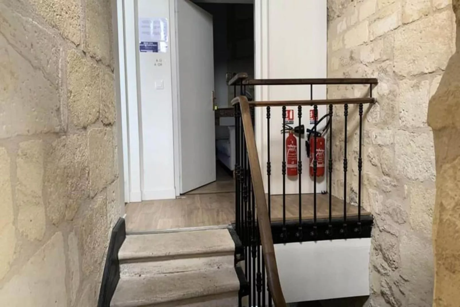 Appartement Aux Prestations Cozy Et Moderne En Hypercentre Pour 4 Personnes-Buitenkant zomer