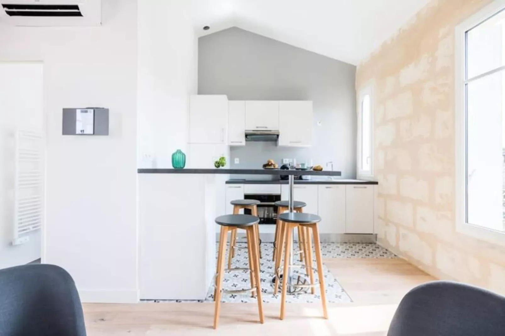 Superbe Appartement En Plein C&oelig;ur Des Chartrons-Keuken