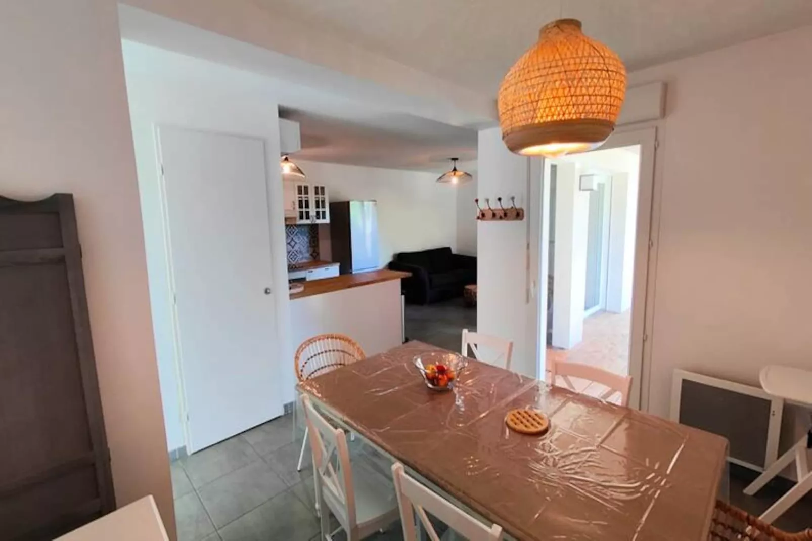 Superbe T3 Climatis&eacute; Avec Wifi &agrave; 400m De La Plage-Image-tags.