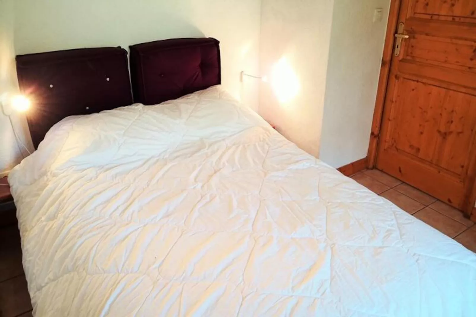 Chalet D'or D-Image-tags.