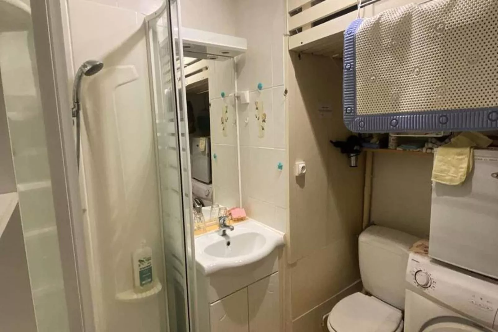 Résidence Neouvielle-Badkamer