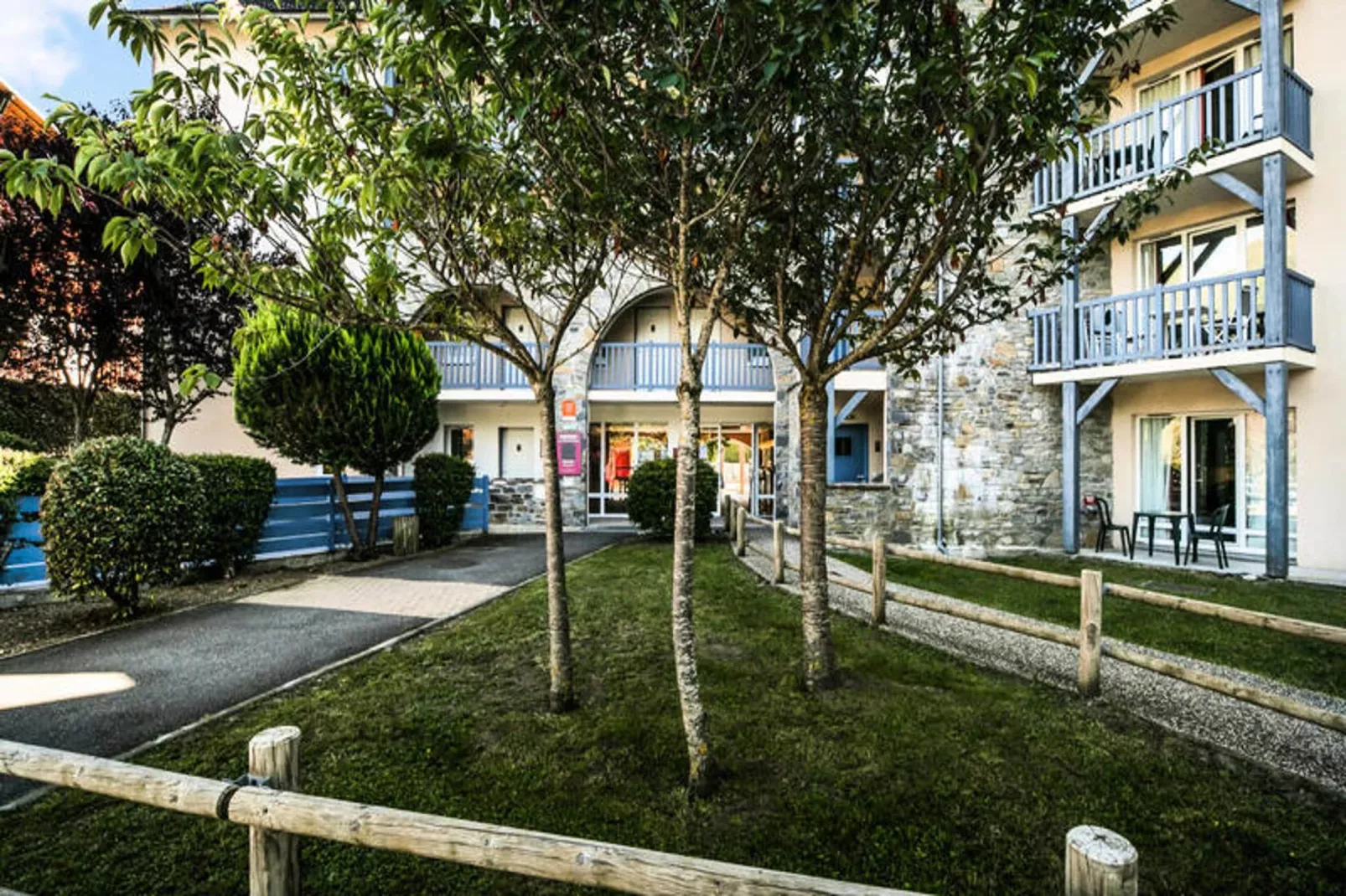 Résidence Les Rives de L'Aure - maeva Home-Buitenkant zomer