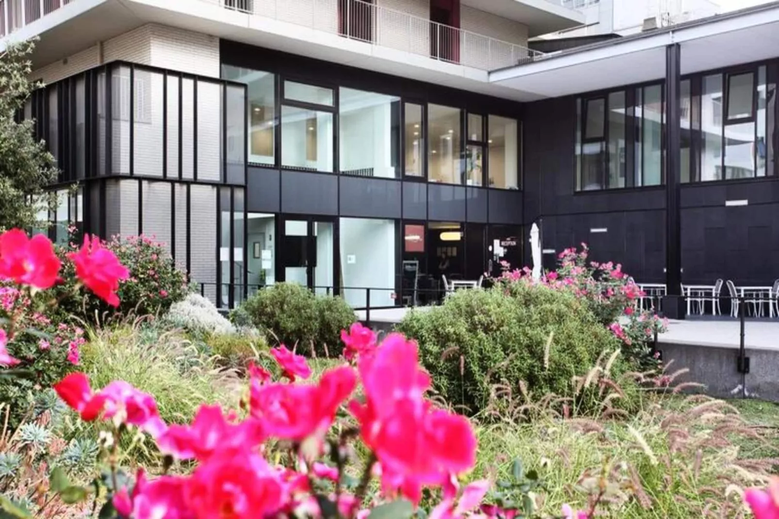 Appart'hôtel Odalys Confluence-Buitenkant zomer