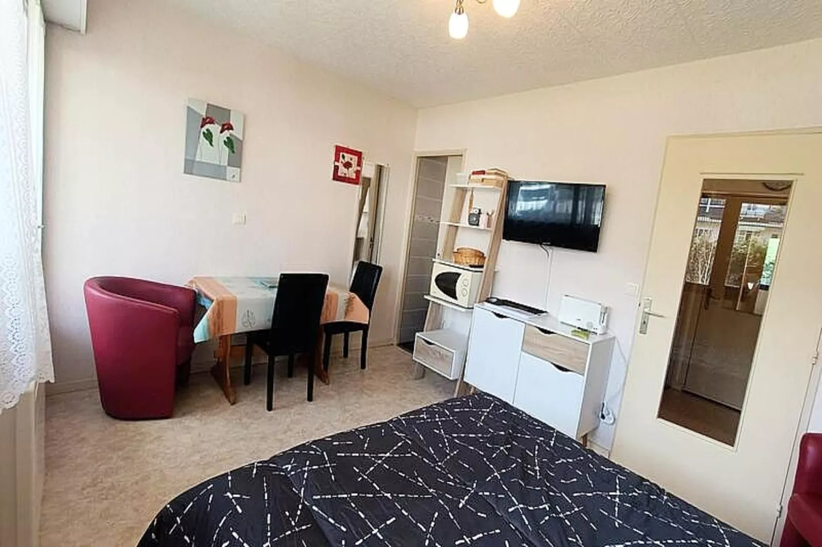 Résidence Saint Christophe-Buitenkant zomer