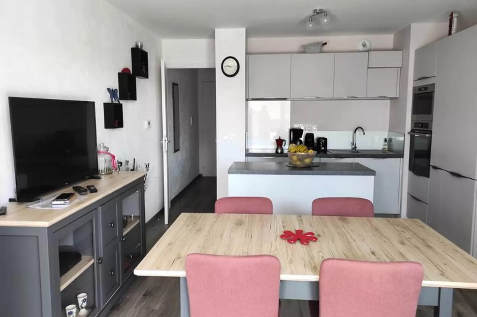 Résidence Le Clos Des Merisiers-Eetkamer