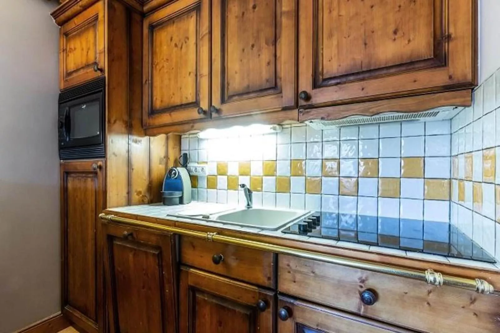 Résidence Les Hauts Bois-Keuken