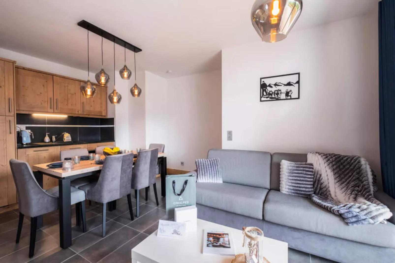 Résidence Akasha-Image-tags.