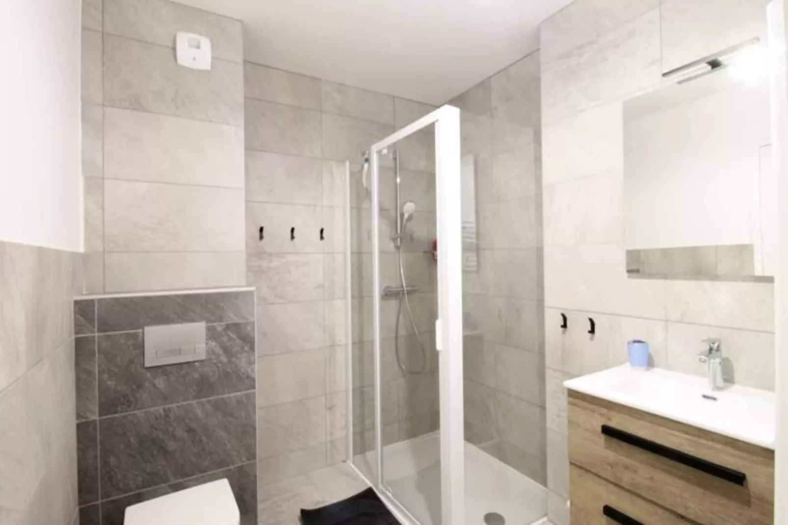 Charmant 2 Pi&egrave;ces &agrave; 300m &agrave; Pied Du Lac Du Bourget!-Image-tags.