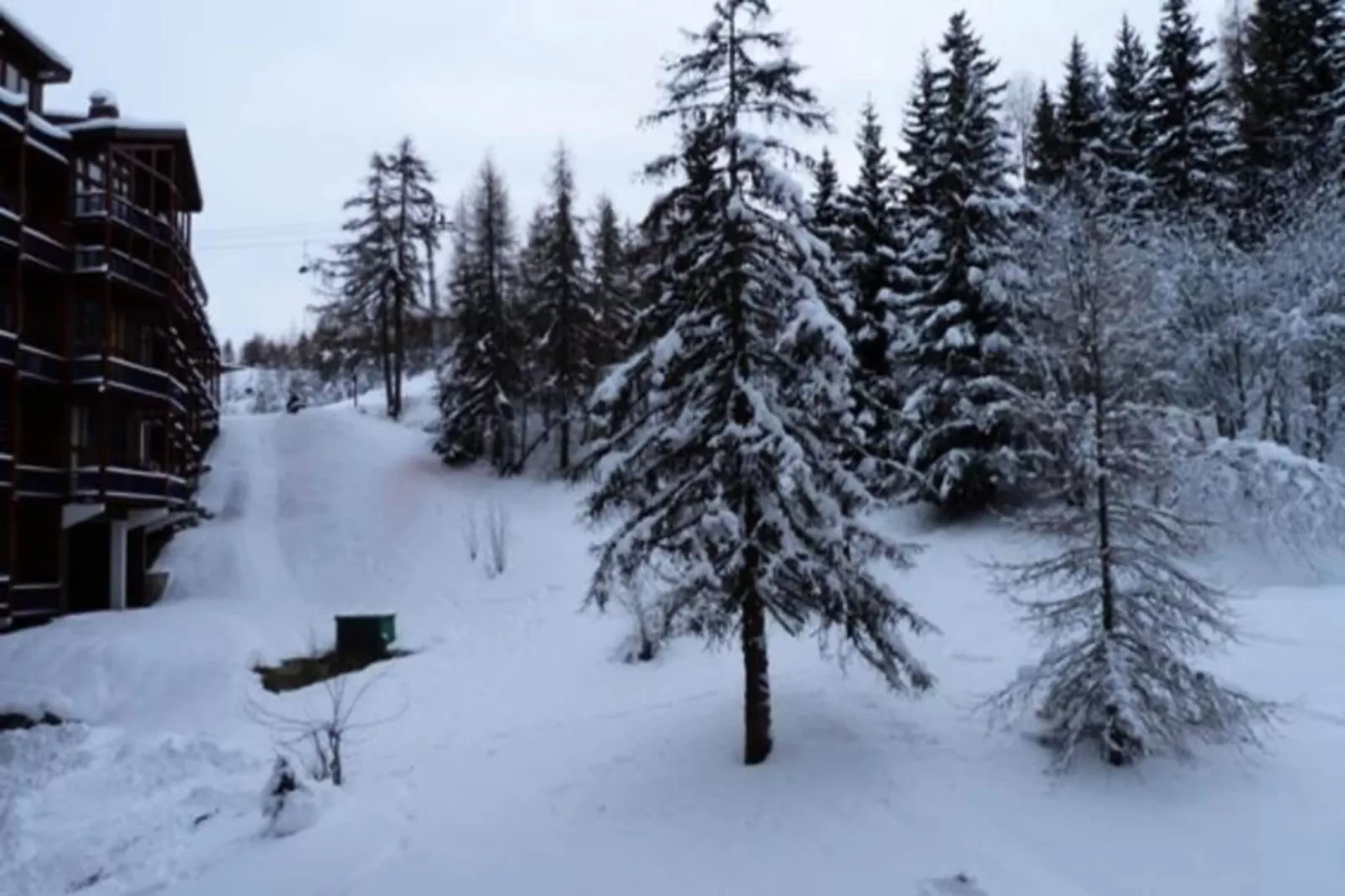 Résidence Aiguille Grive Bat Ii - Buitenkant zomer