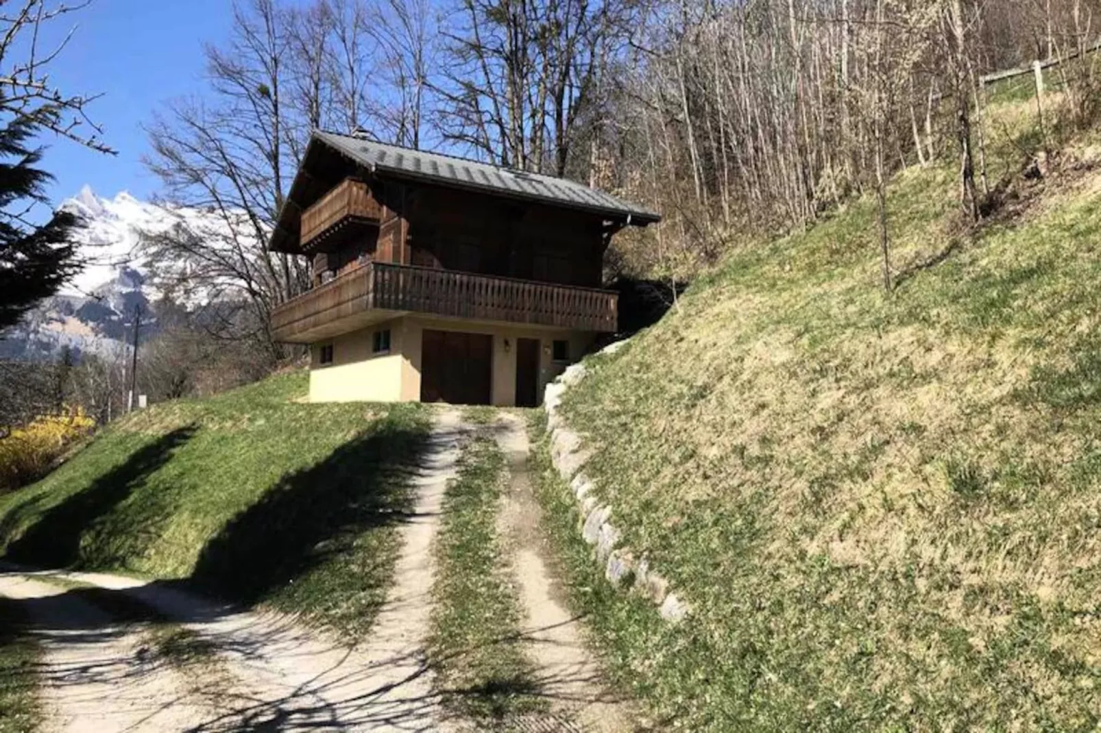 Chalet Granier-Image-tags.