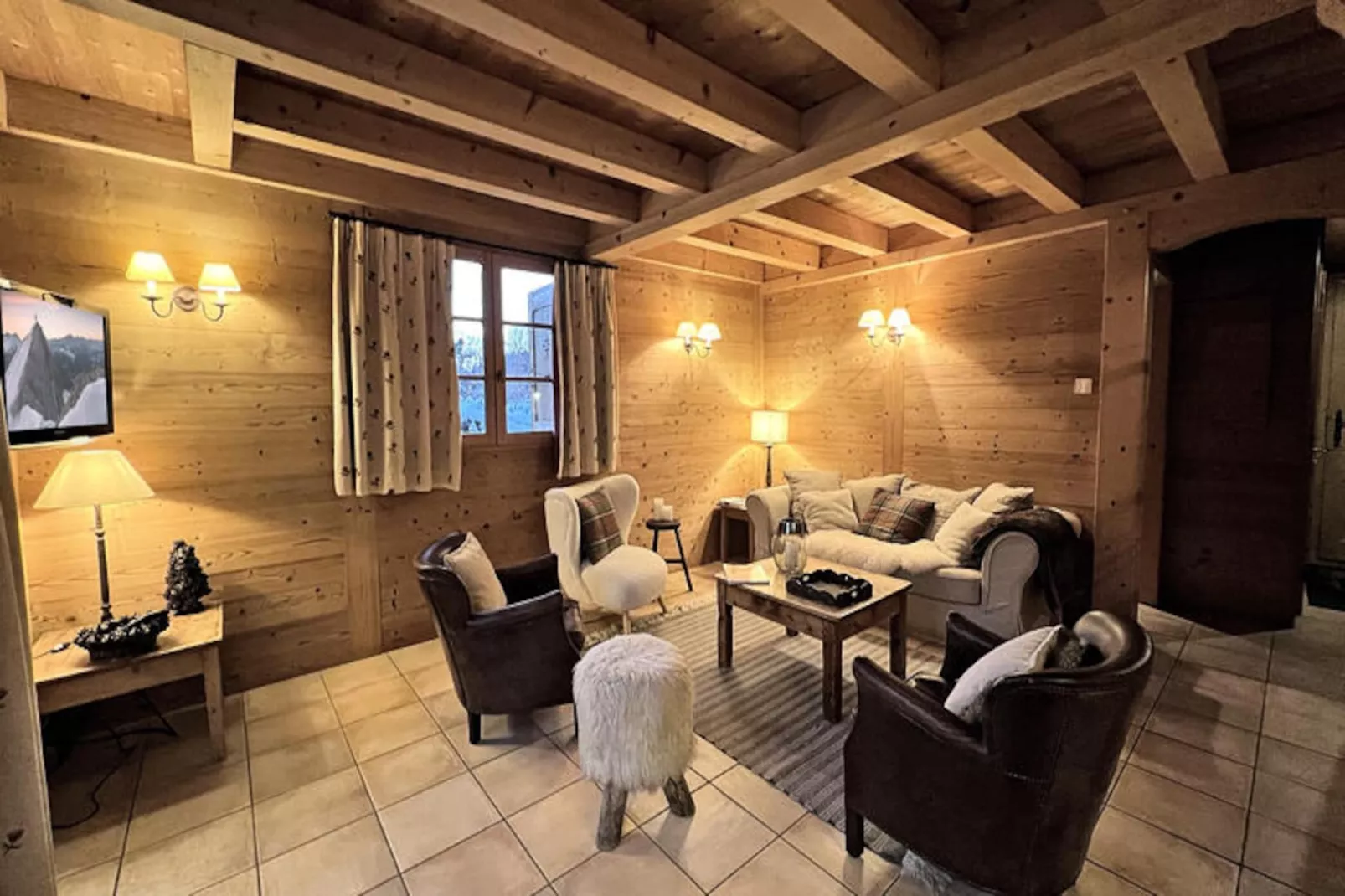 Chalets à La Clusaz-Image-tags.