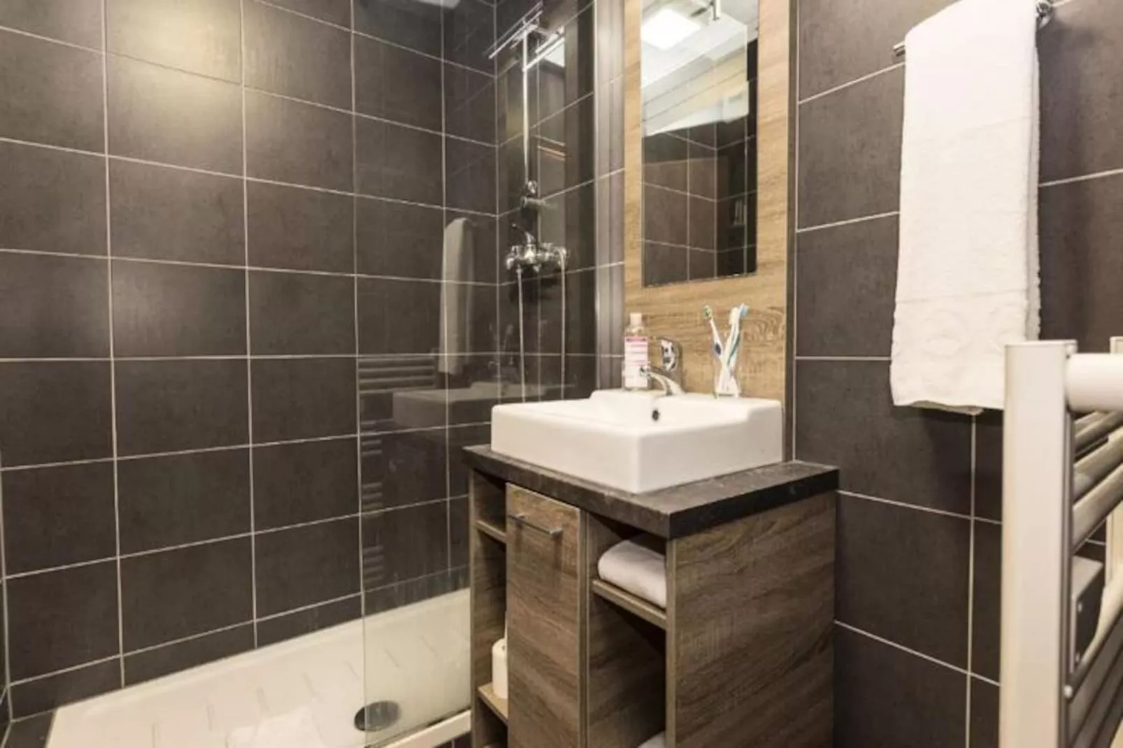 Résidence Odalys Le Front de Neige-Image-tags.