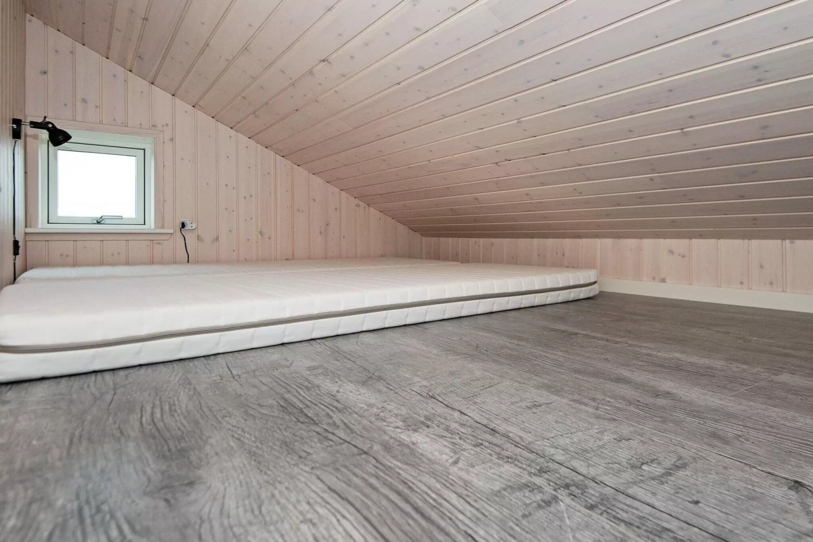 Moderne toevlucht bij Skovmose-By Traum-Binnen