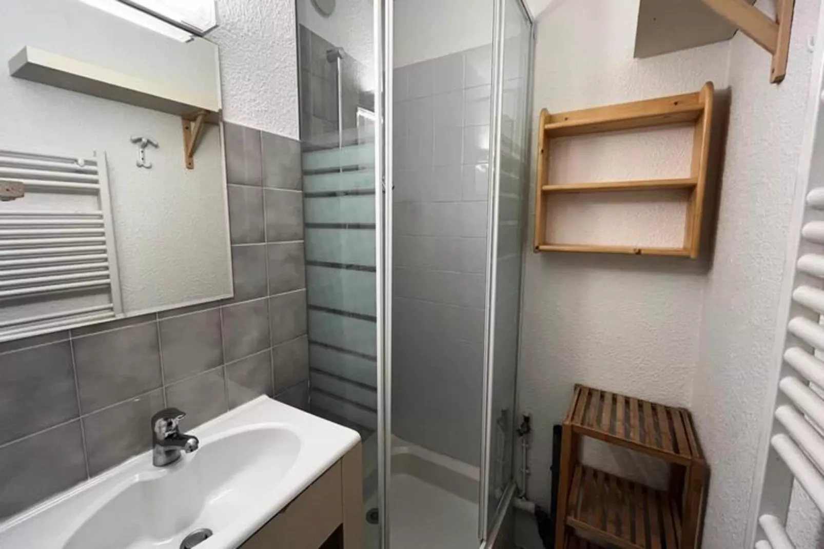 Résidence Le Perce-neige-Buitenkant zomer