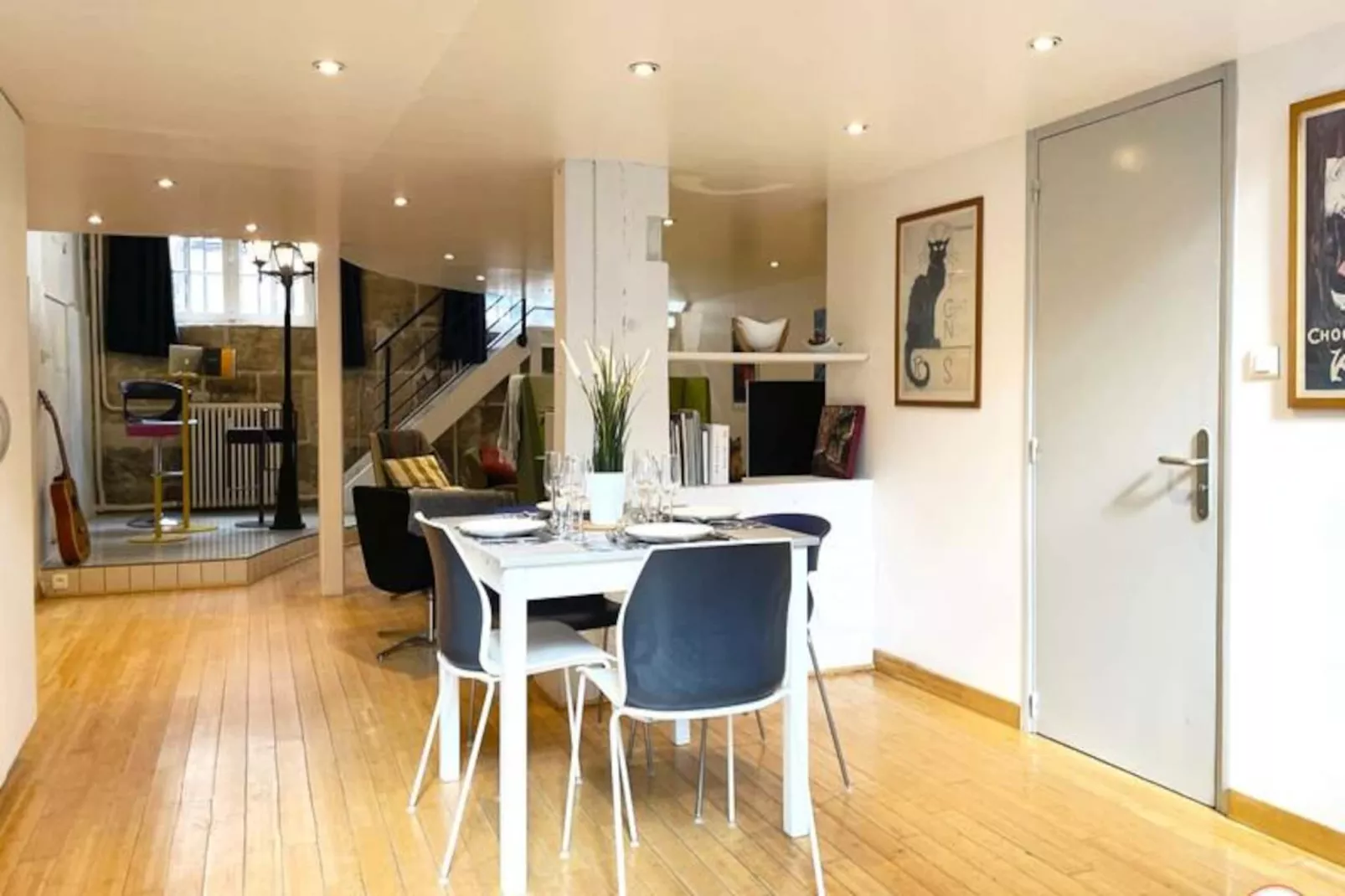 🎨 Loft De L'artiste - Parking - Standing-Image-tags.