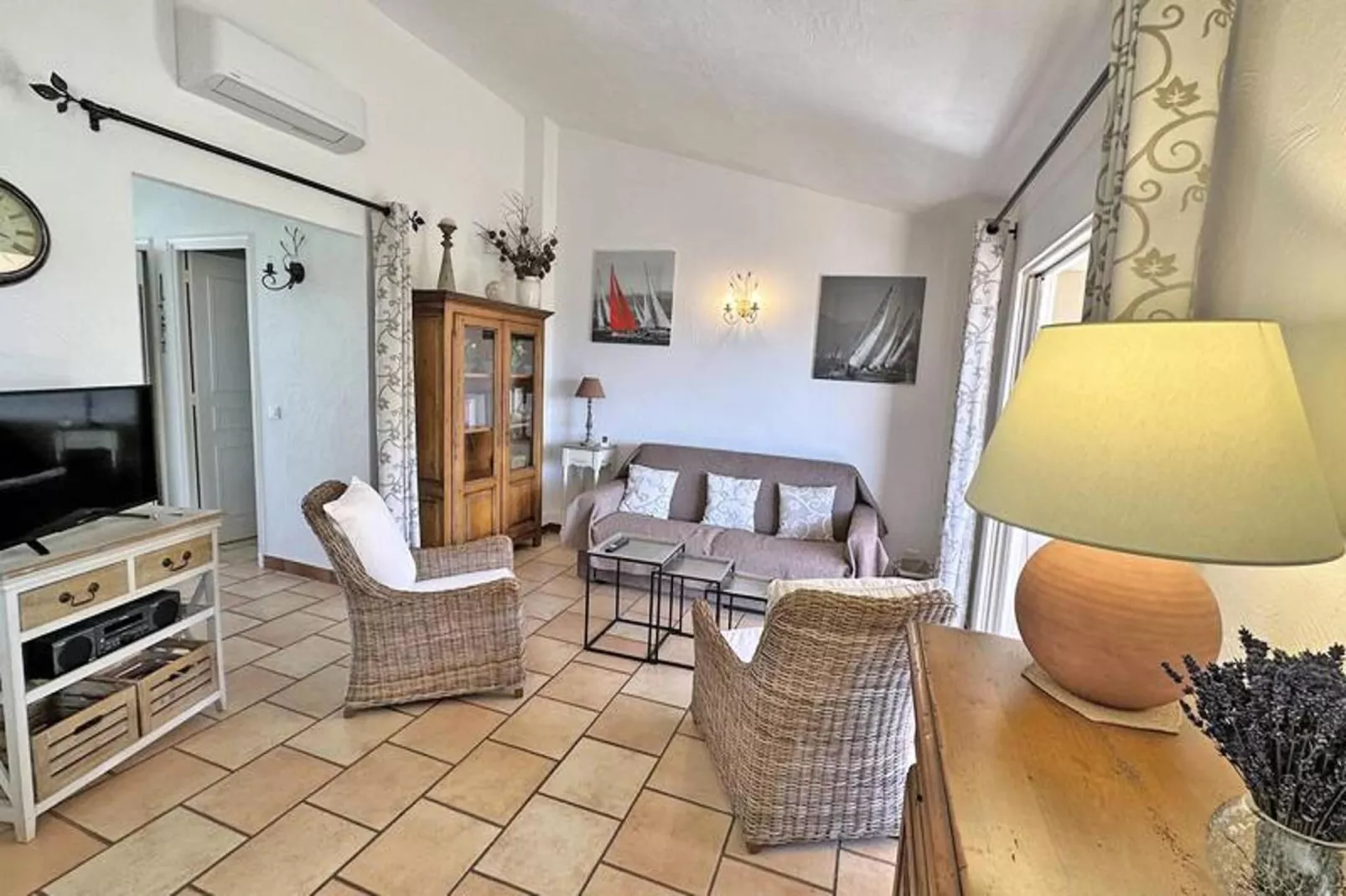 Résidence Hauts Du Sémaphore-Woonkamer