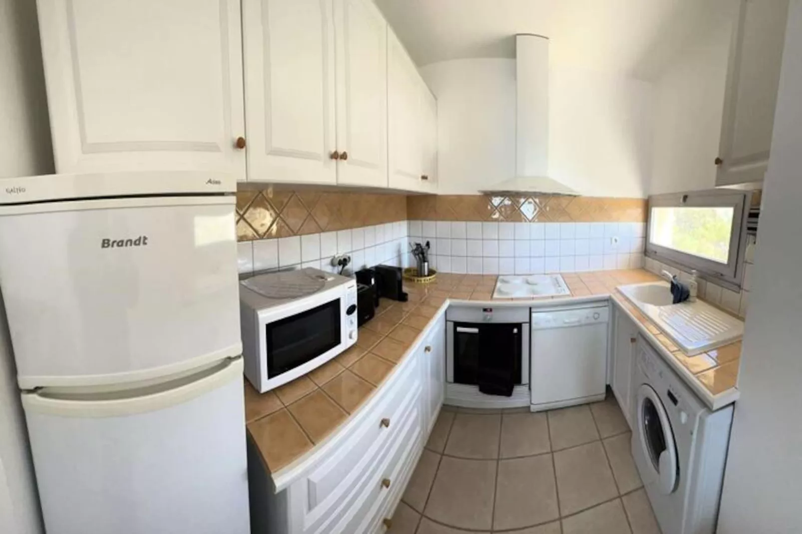 Résidence Athenee-Image-tags.