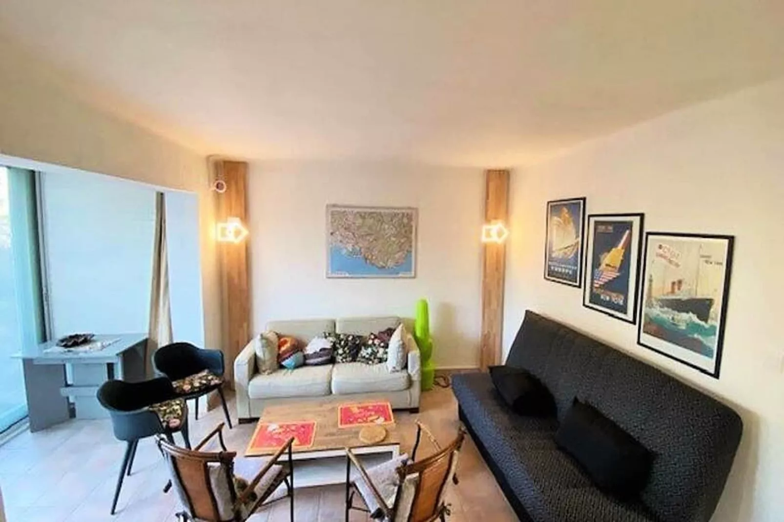 Résidence Les Tropiques-Woonkamer