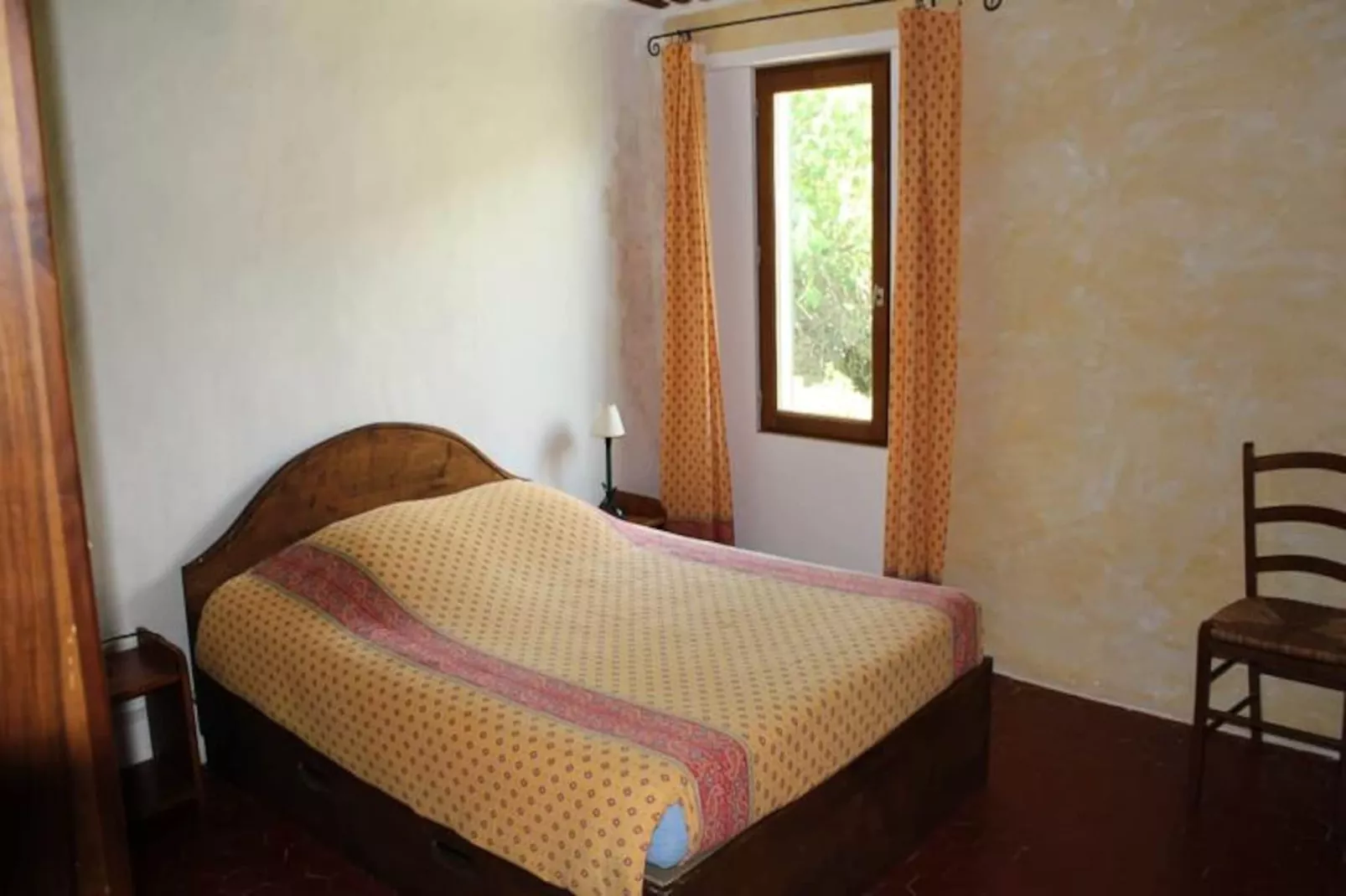 Les Messugues, Mas Proven&ccedil;al Typique Avec Piscine Partag&eacute;e, Nature, Calme-Image-tags.