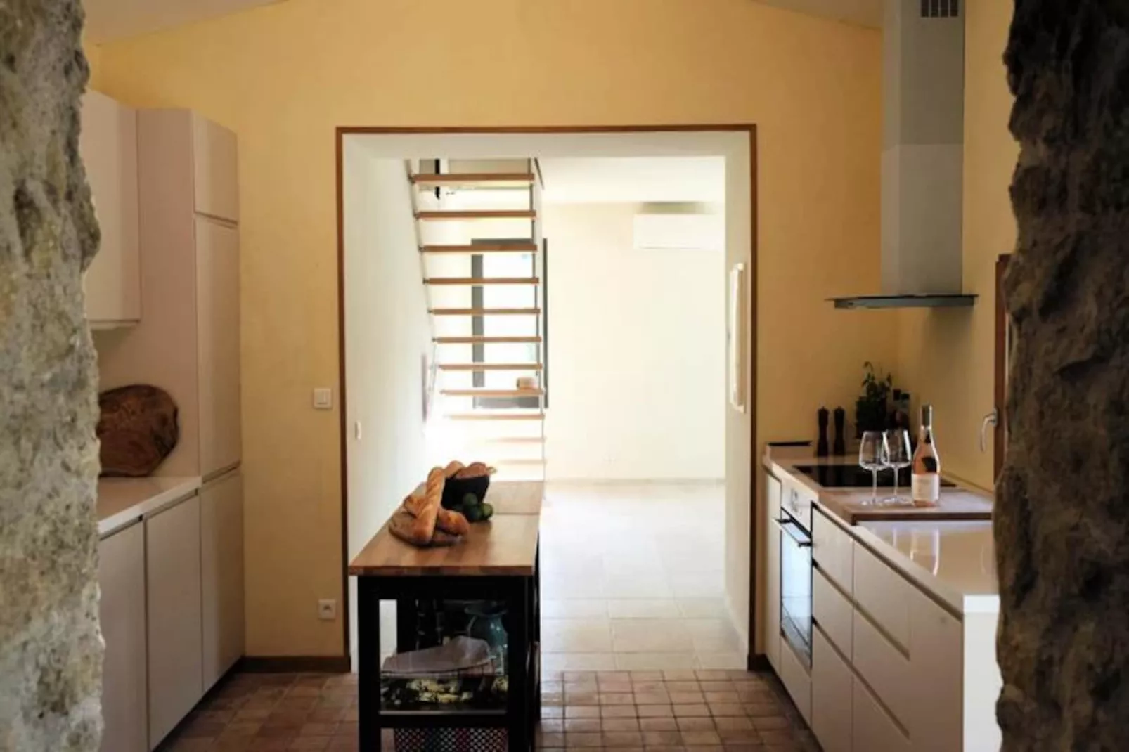 Vivez L'authenticit&eacute; &agrave; La Maison "au Pied Des Vignes"-Image-tags.