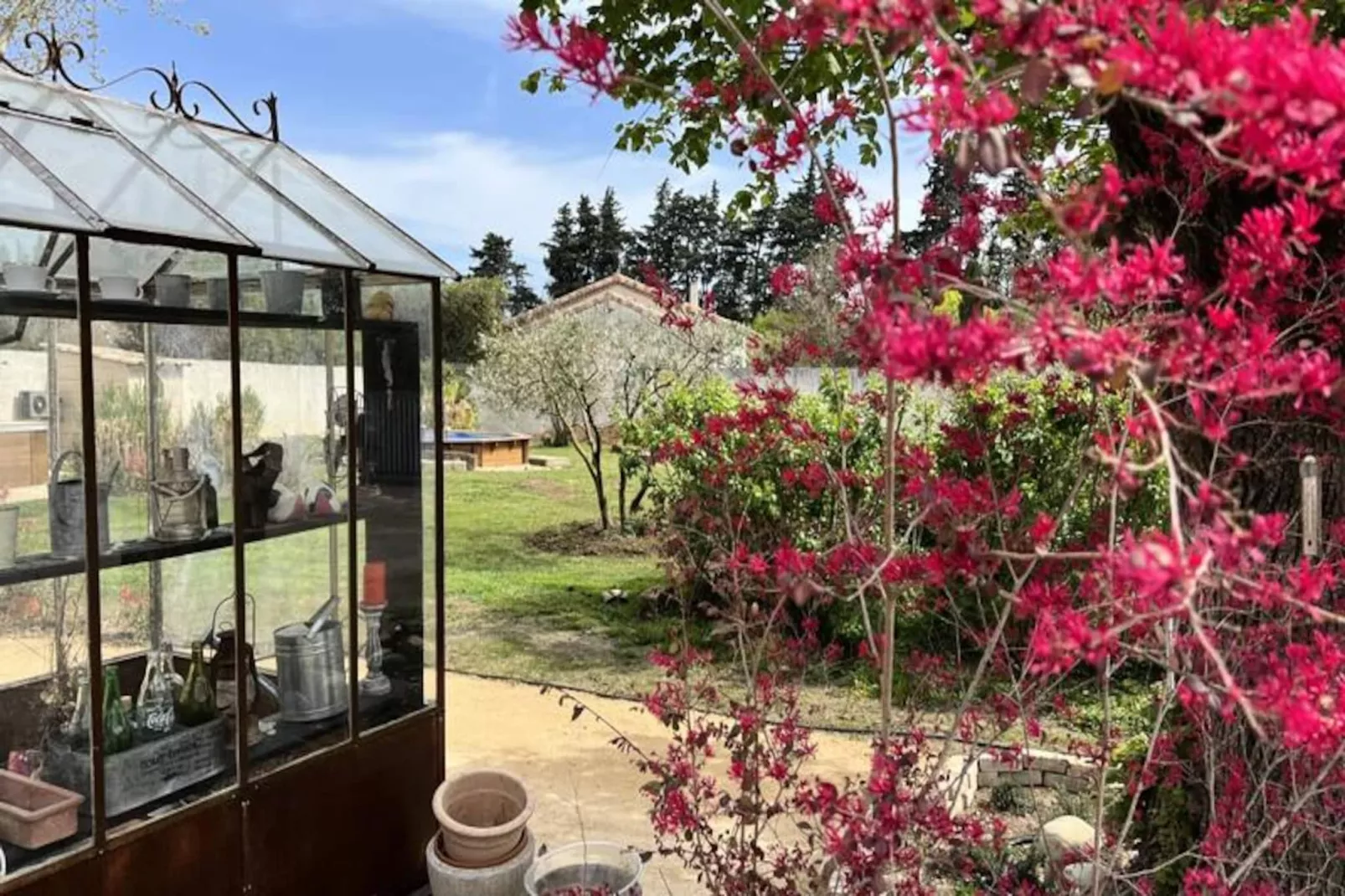 Appartement Lumineux Avec Piscine Et Spa-Image-tags.