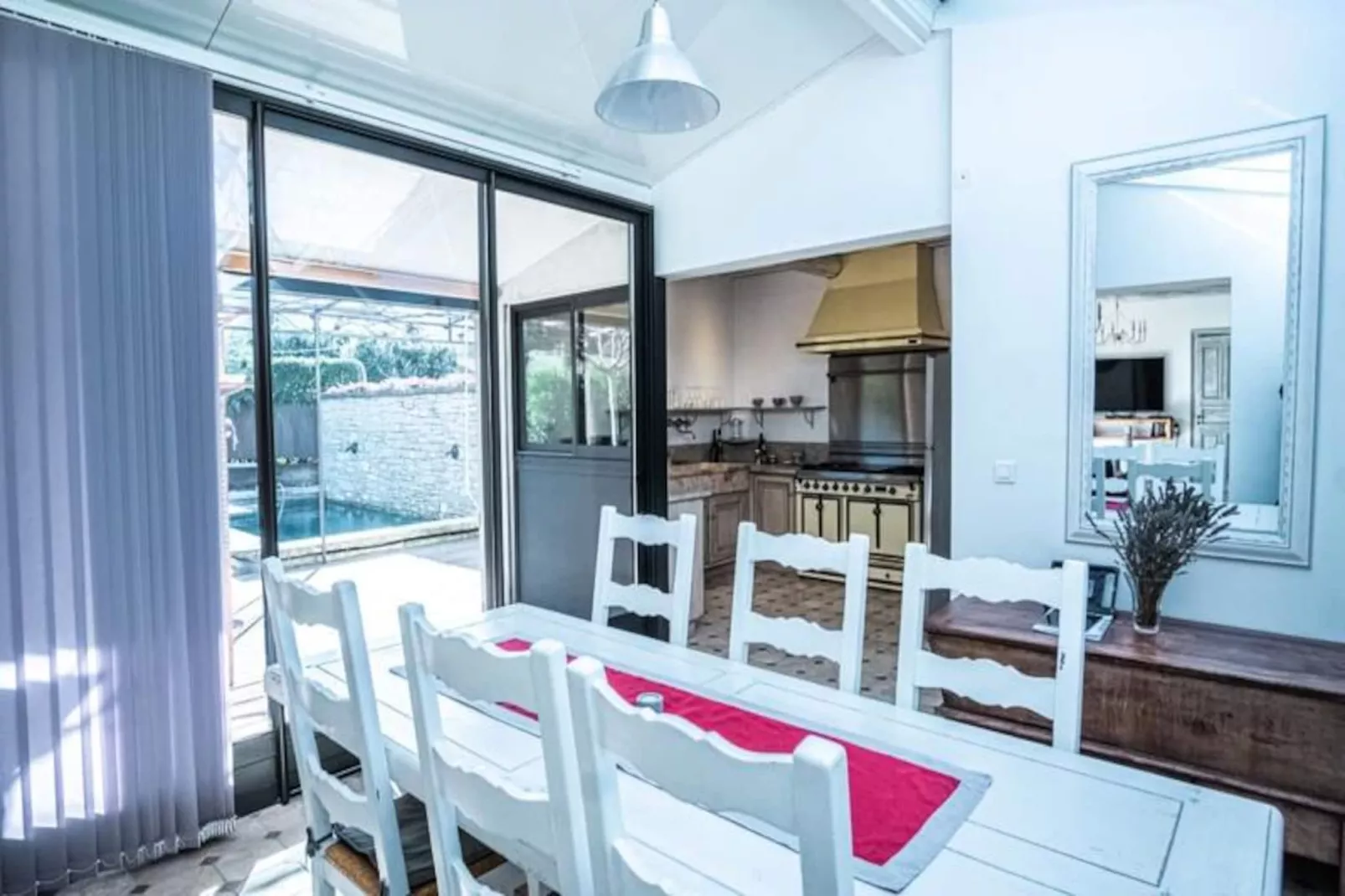 G&icirc;te Tout Confort - Jardin Et Piscine Chauff&eacute;e-Image-tags.